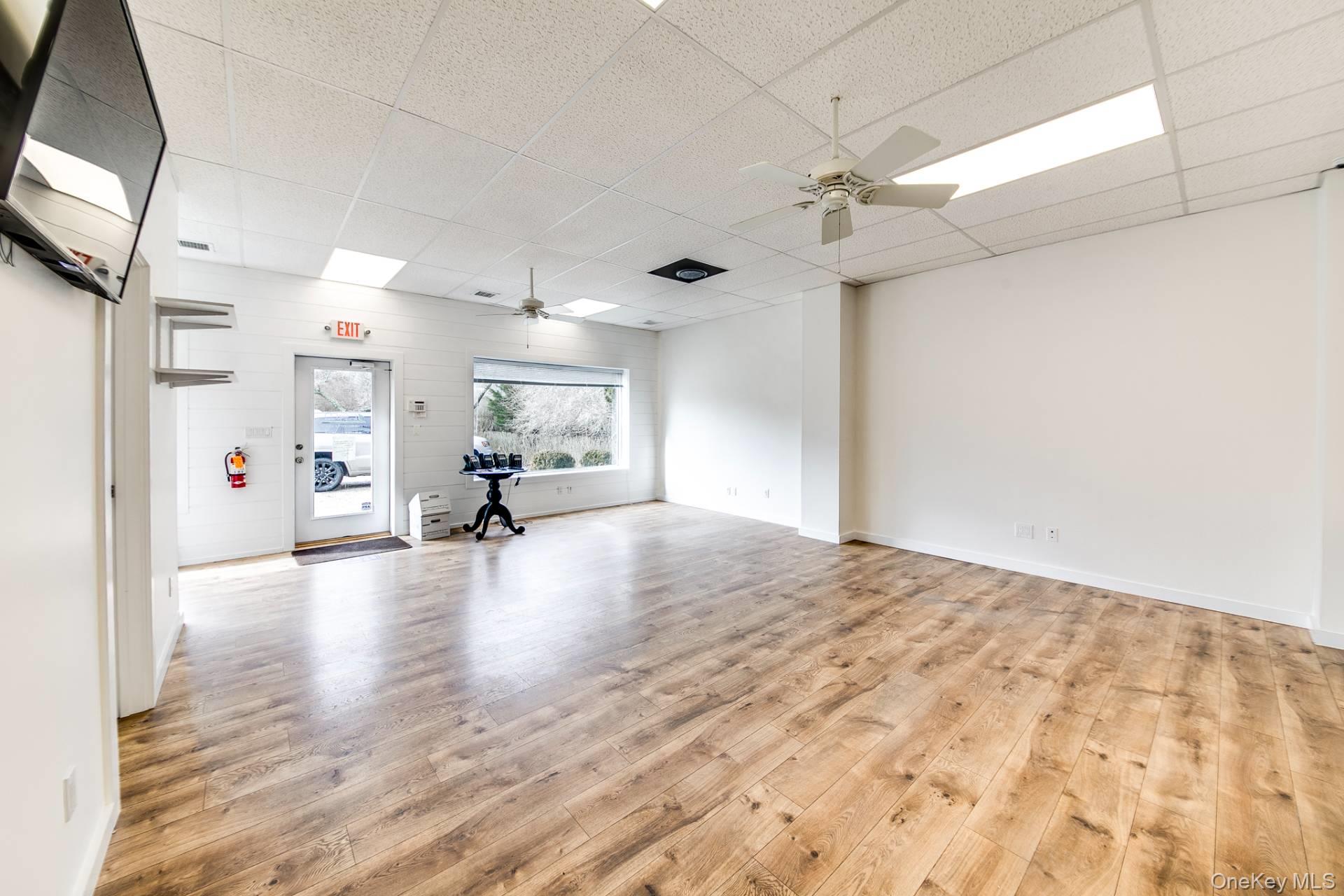 199 Fort Pond Boulevard, East Hampton, NY 11937