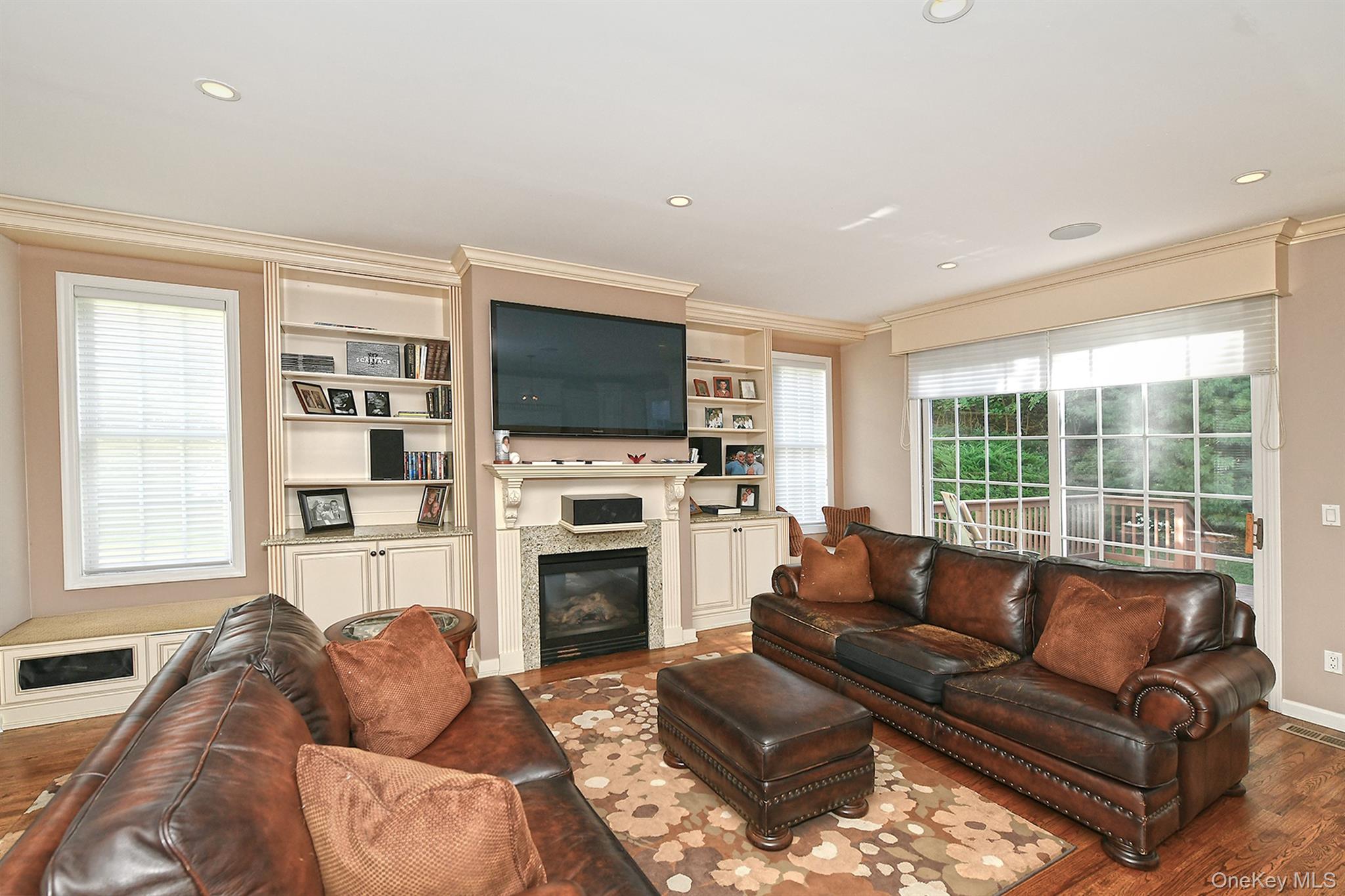 11 Spring Court, Huntington, NY 11743