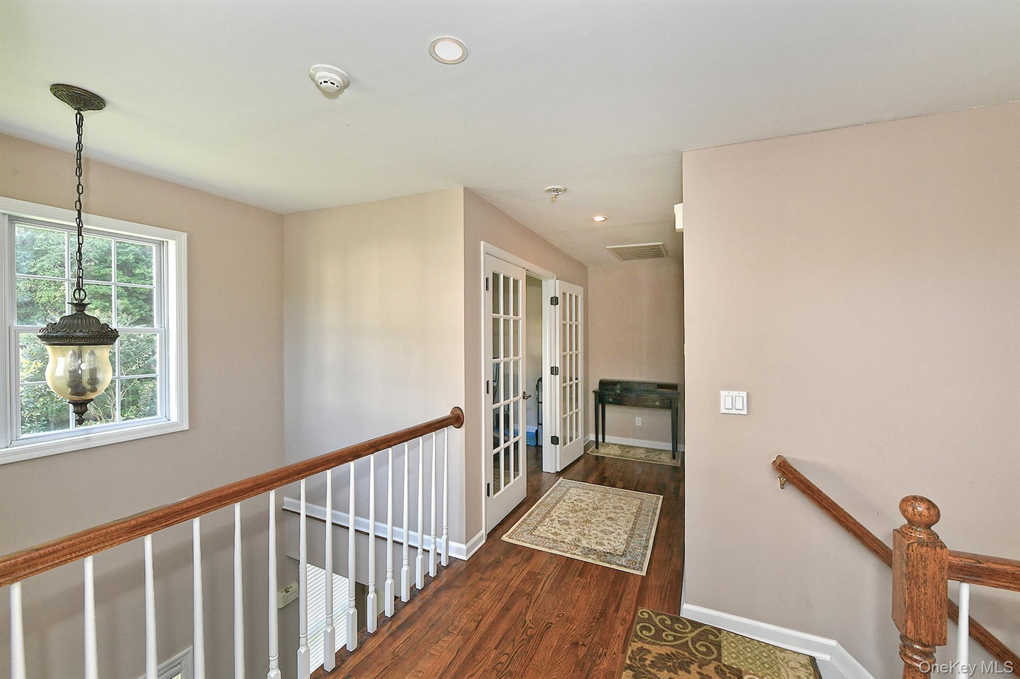 11 Spring Court, Huntington, NY 11743