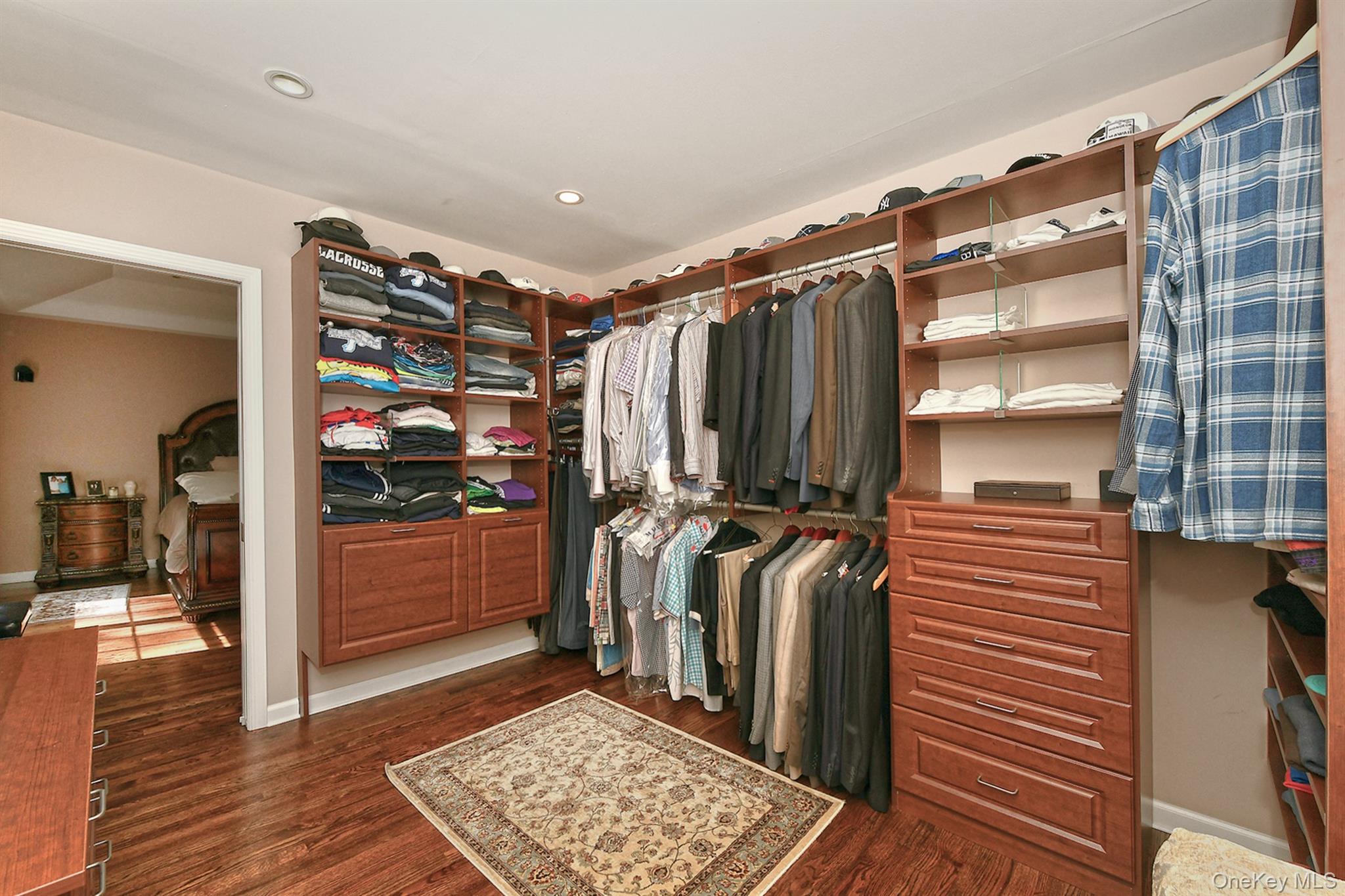 11 Spring Court, Huntington, NY 11743