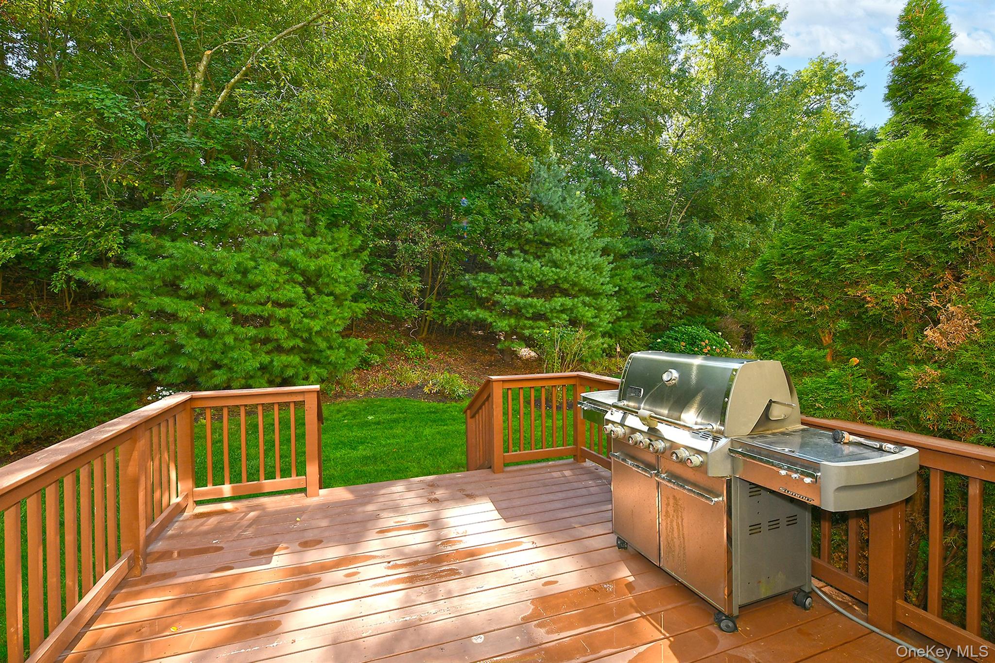 11 Spring Court, Huntington, NY 11743