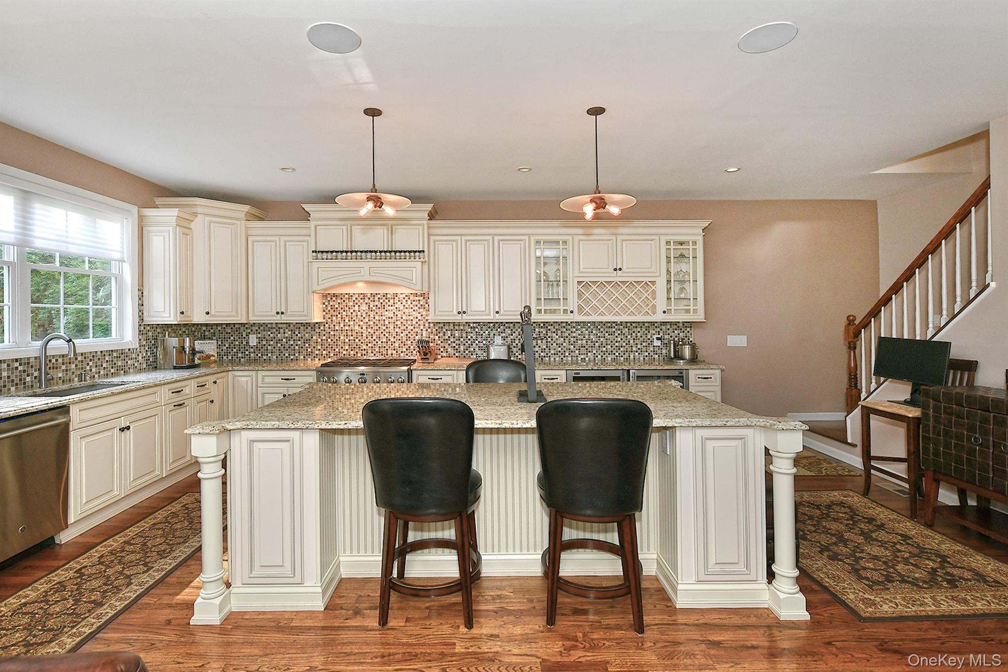 11 Spring Court, Huntington, NY 11743