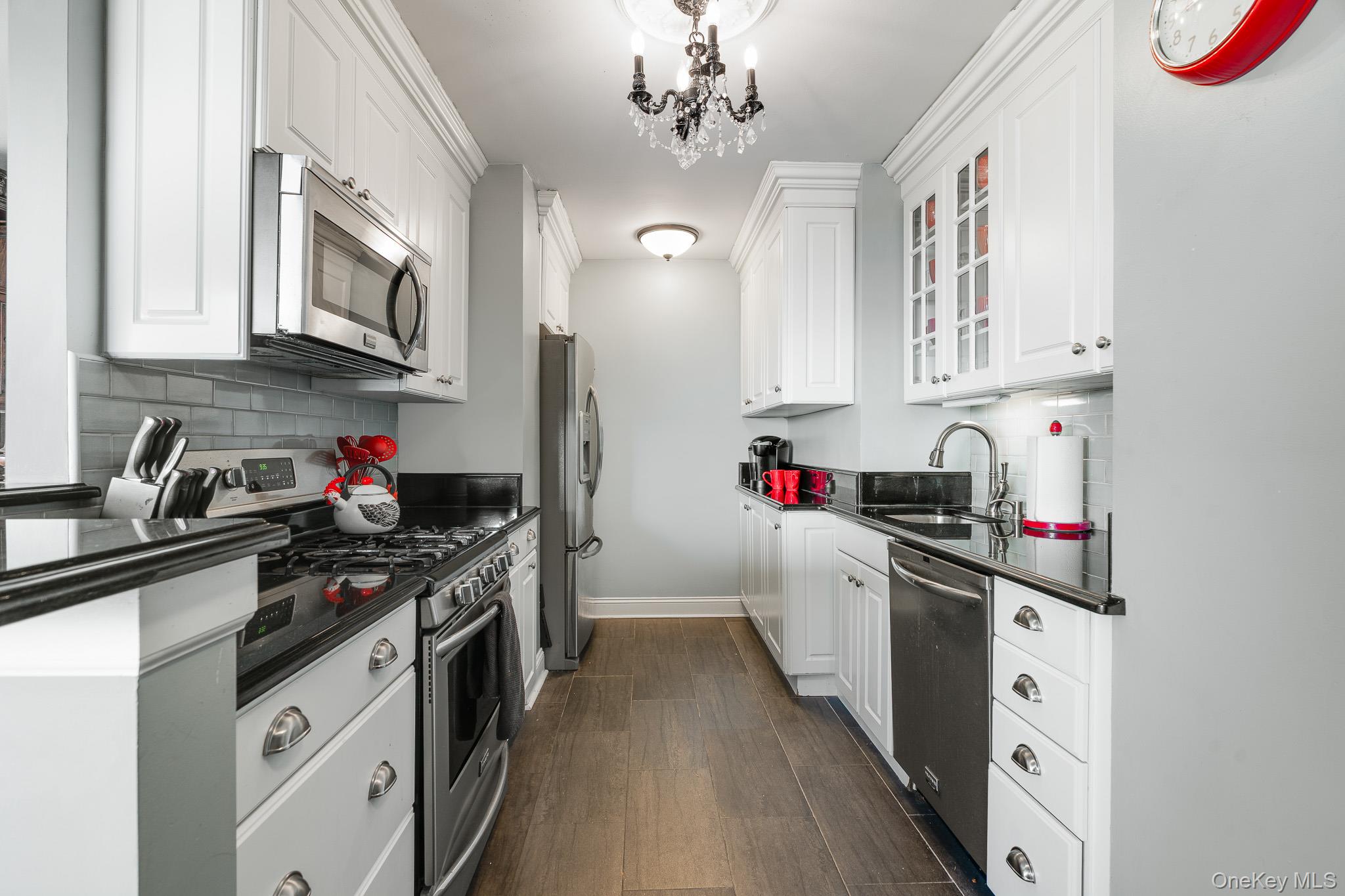 2500 Johnson Avenue # 20F, Bronx, NY 10463