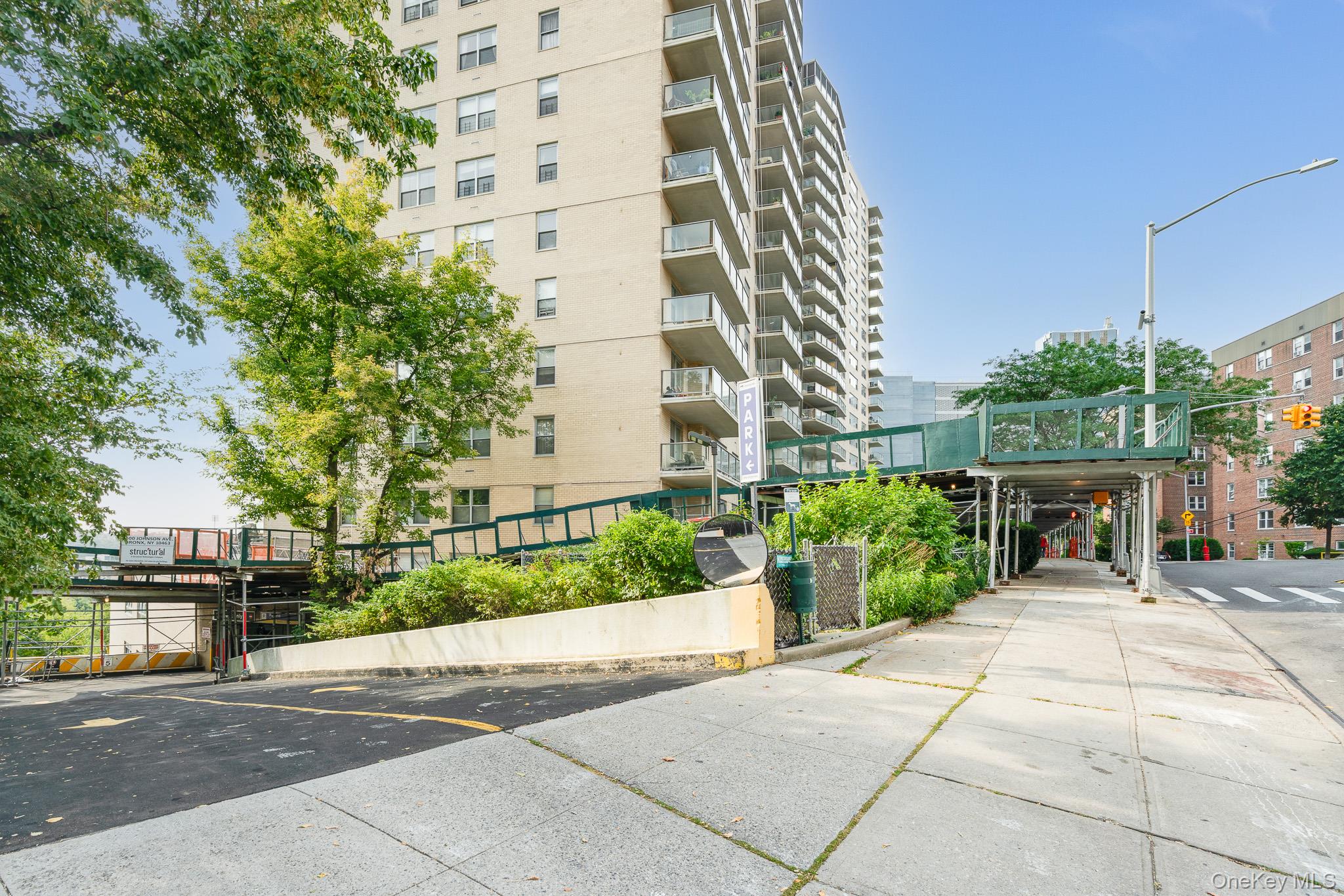 2500 Johnson Avenue # 20F, Bronx, NY 10463