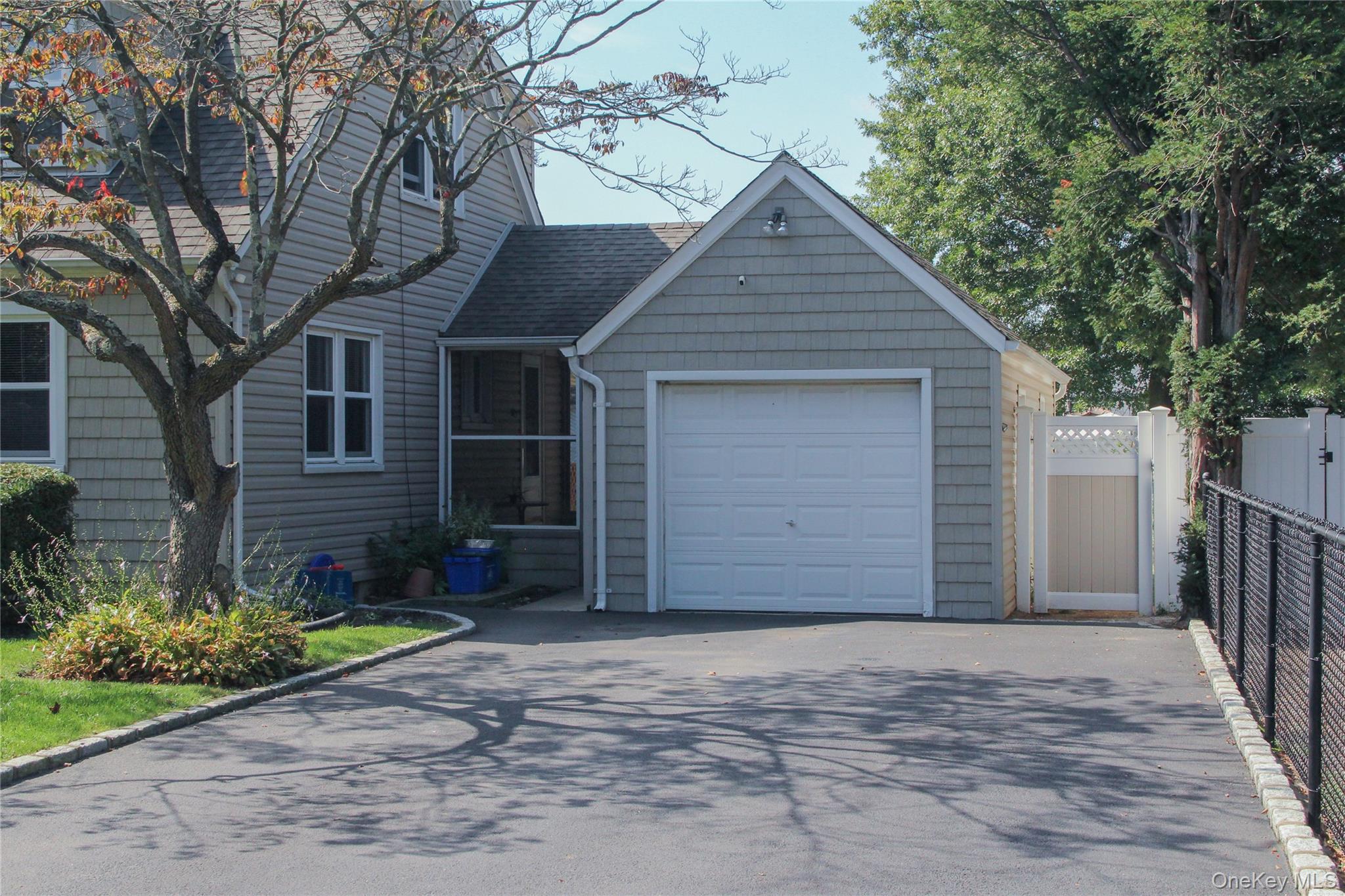 117 N Grove Street, Freeport, NY 11520