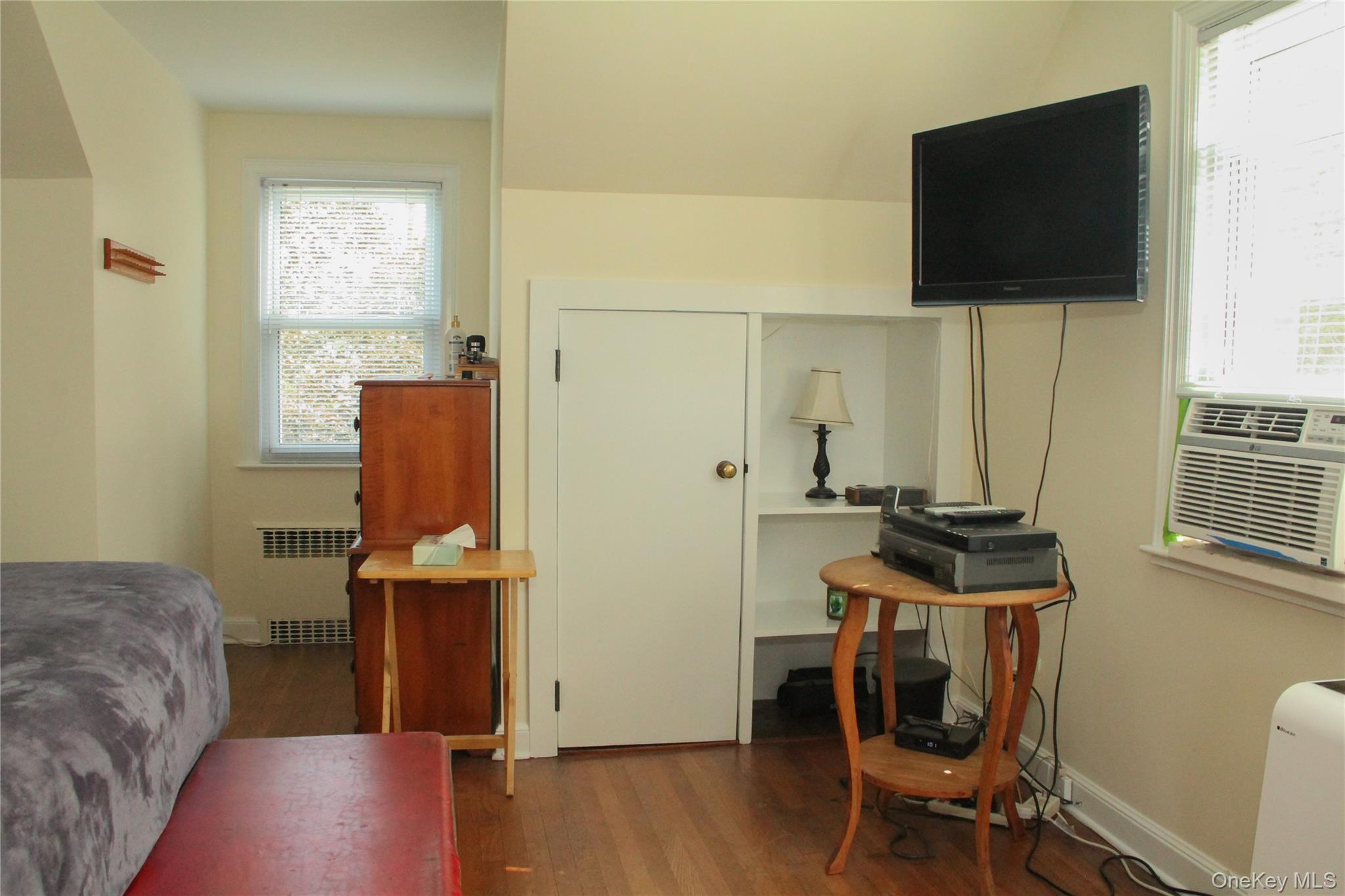 117 N Grove Street, Freeport, NY 11520