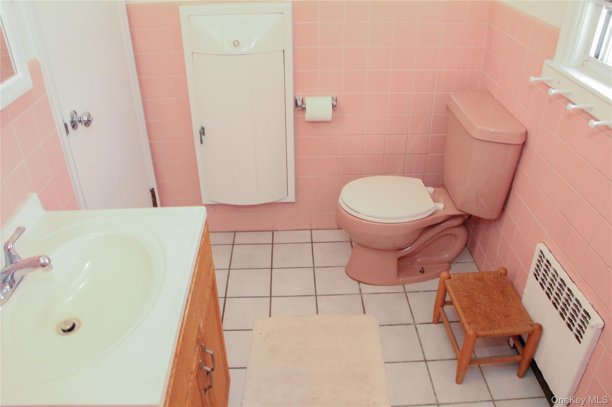 117 N Grove Street, Freeport, NY 11520