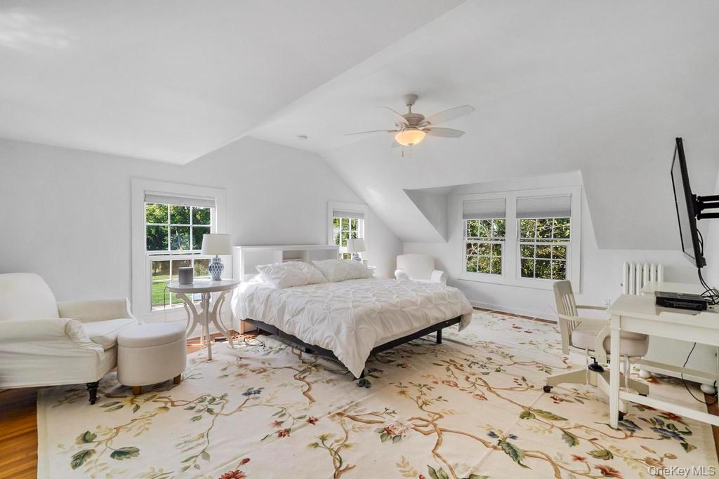 46 Bellport Lane, Bellport Village, NY 11713