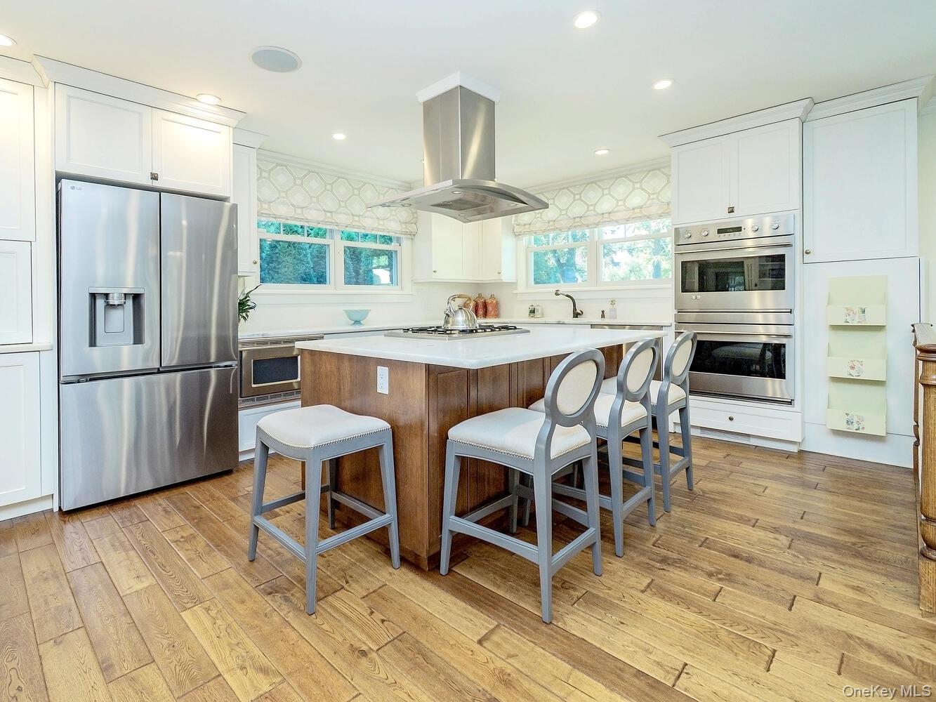 97 Lafayette Avenue, Sea Cliff, NY 11579