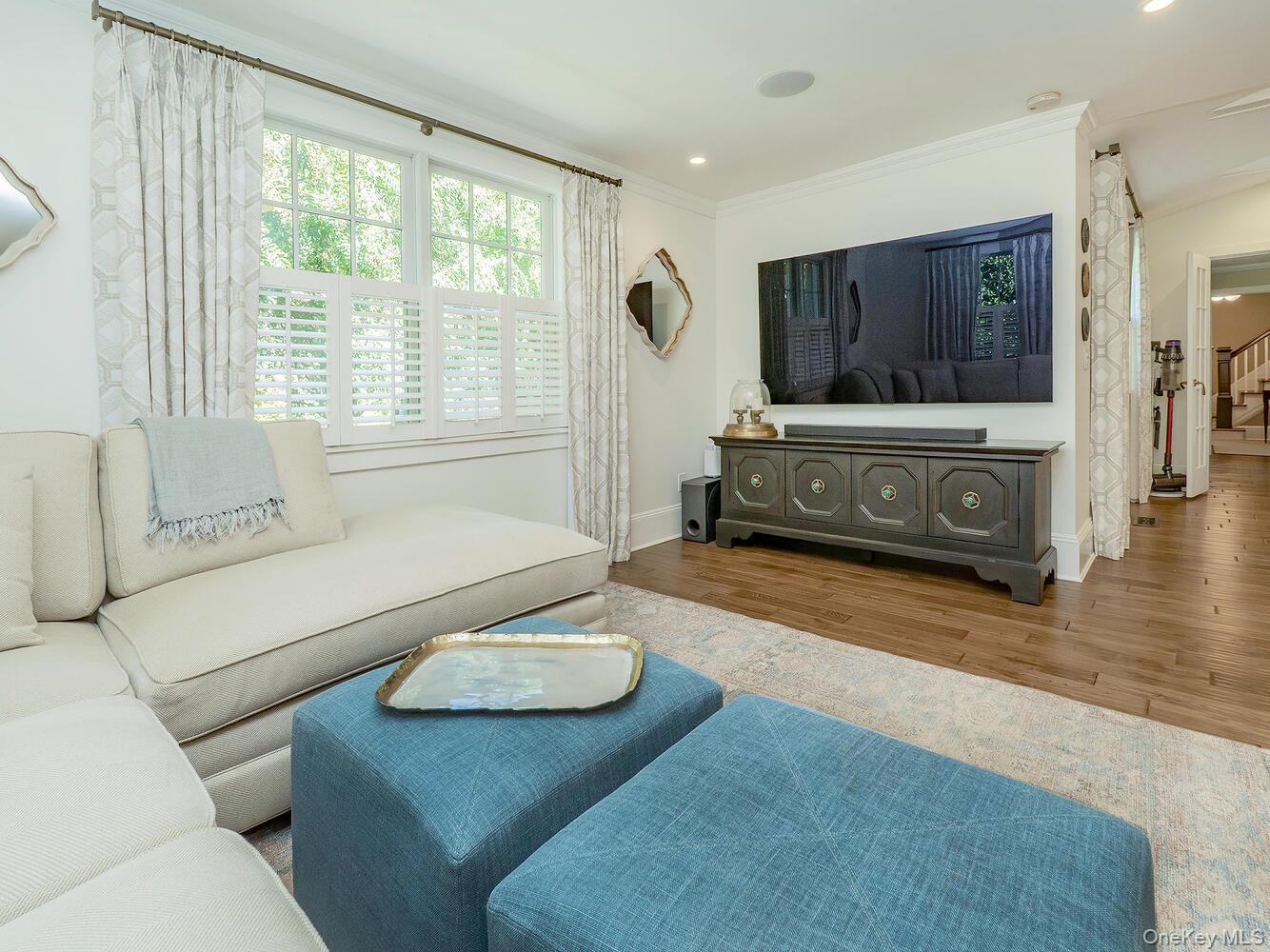 97 Lafayette Avenue, Sea Cliff, NY 11579