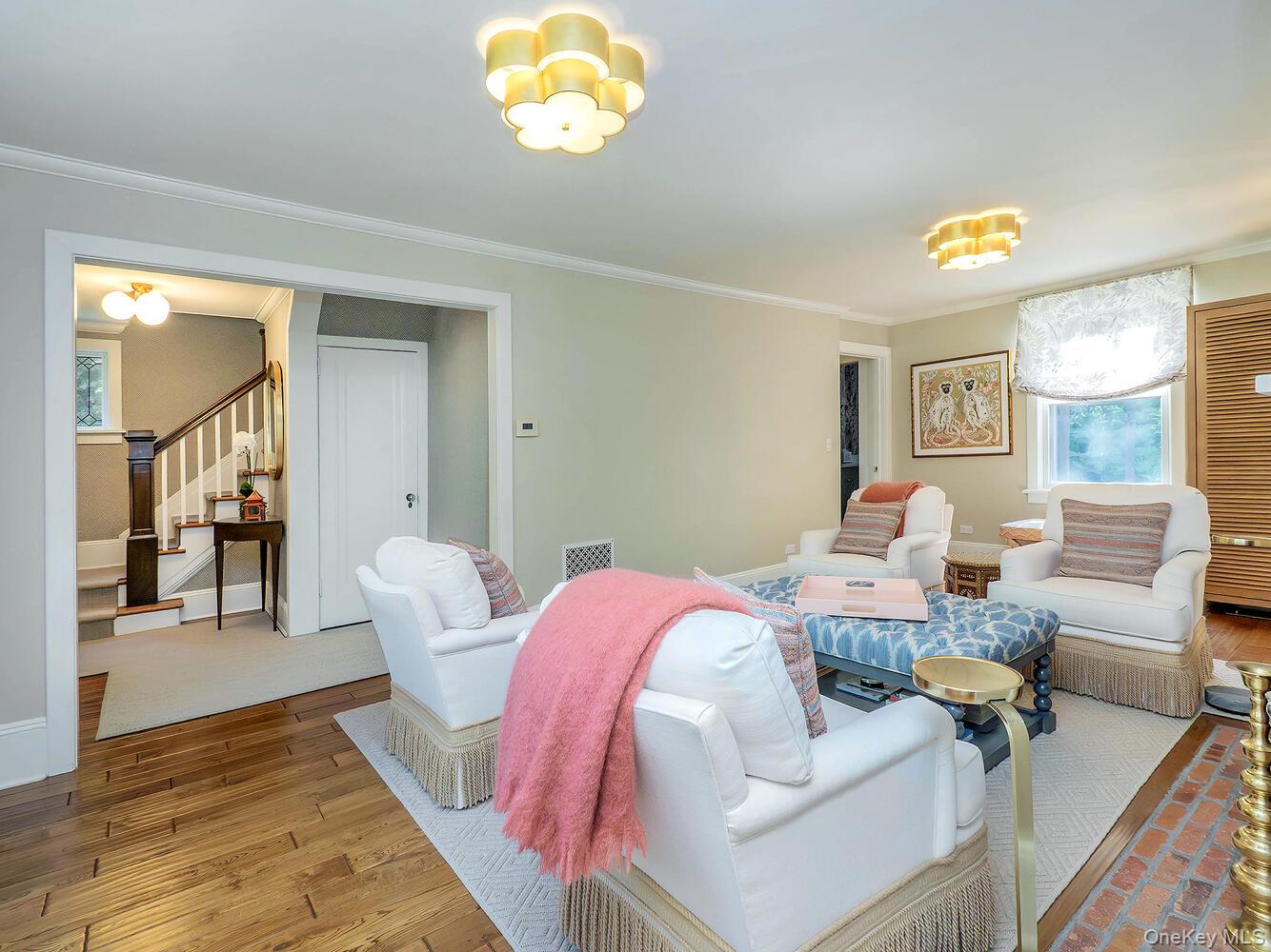 97 Lafayette Avenue, Sea Cliff, NY 11579