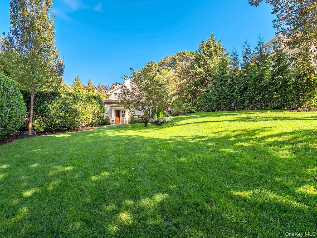 97 Lafayette Avenue, Sea Cliff, NY 11579