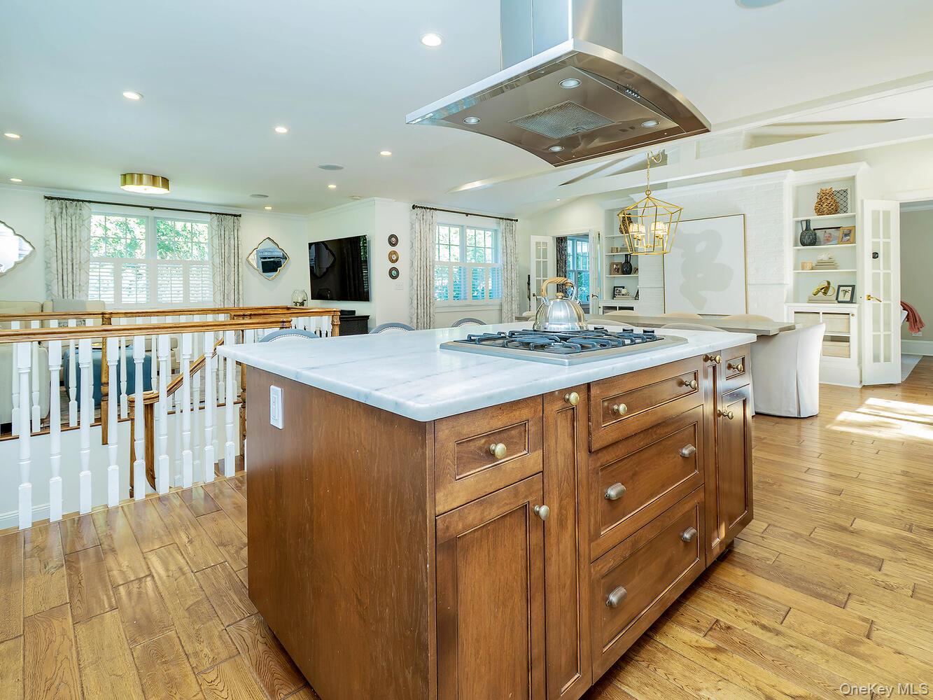 97 Lafayette Avenue, Sea Cliff, NY 11579