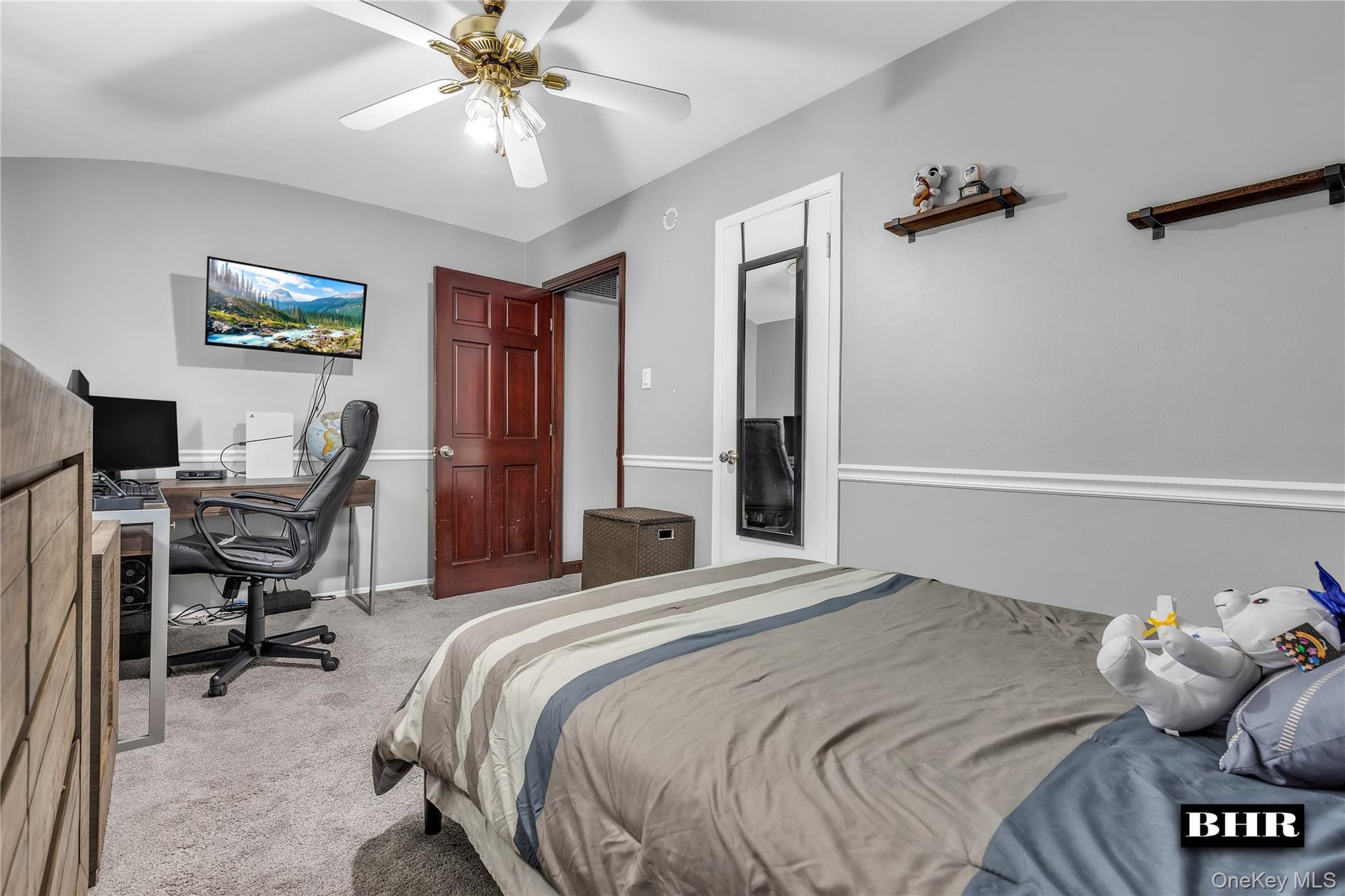 6 Mulberry Avenue, Staten Island, NY 10314