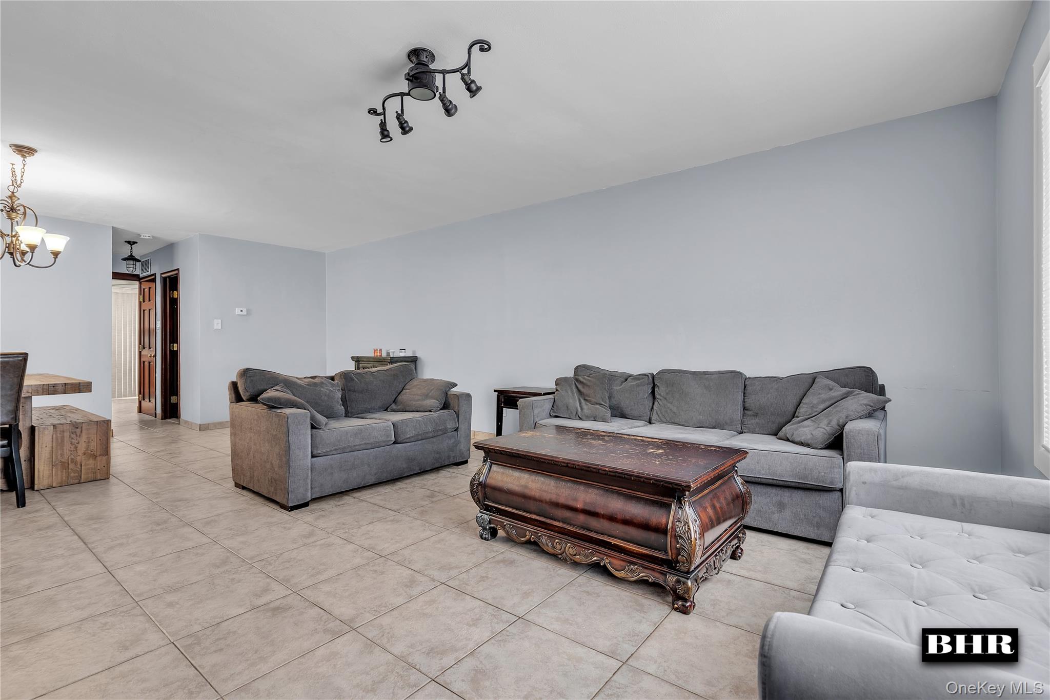 6 Mulberry Avenue, Staten Island, NY 10314