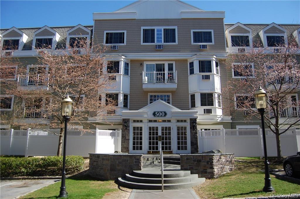 500 Pondside Drive # 2H, White Plains, NY 10607