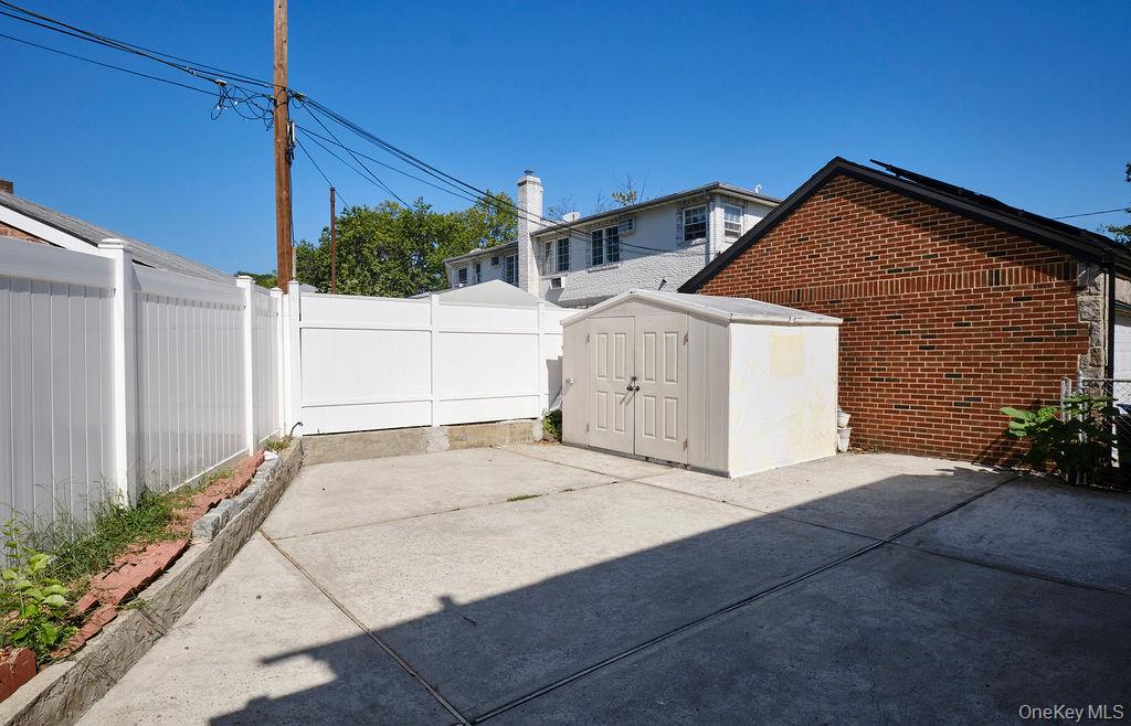 23009 87th Avenue, Queens Village, NY 11427