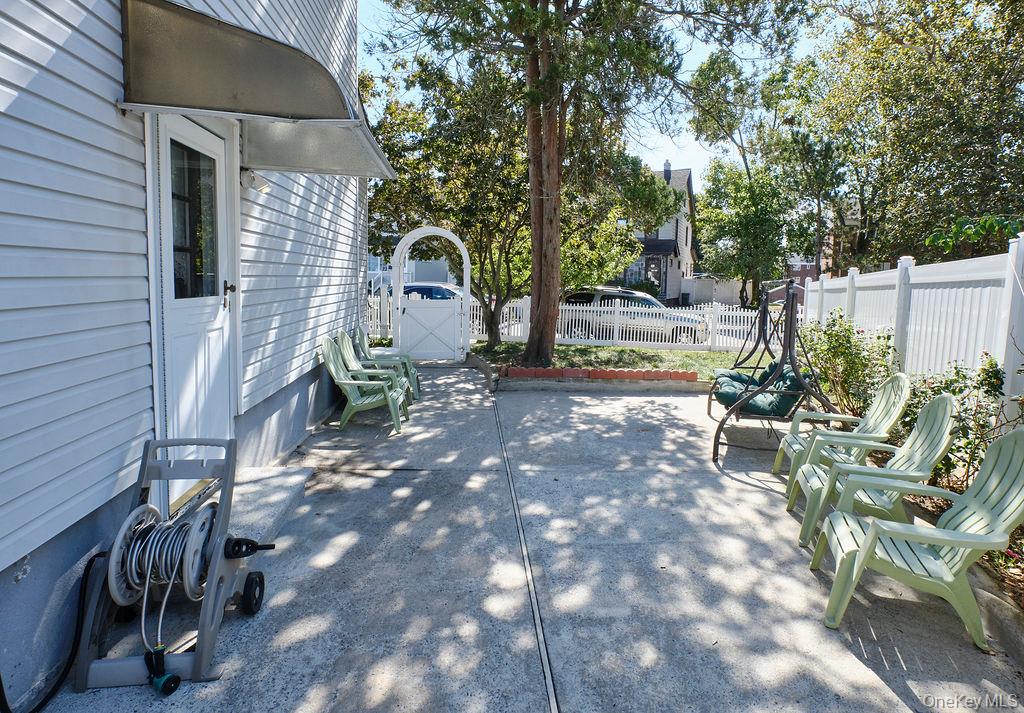 23009 87th Avenue, Queens Village, NY 11427