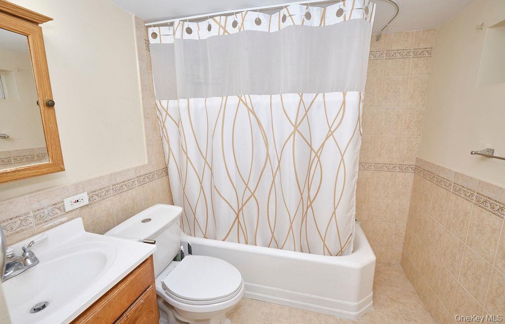 23009 87th Avenue, Queens Village, NY 11427