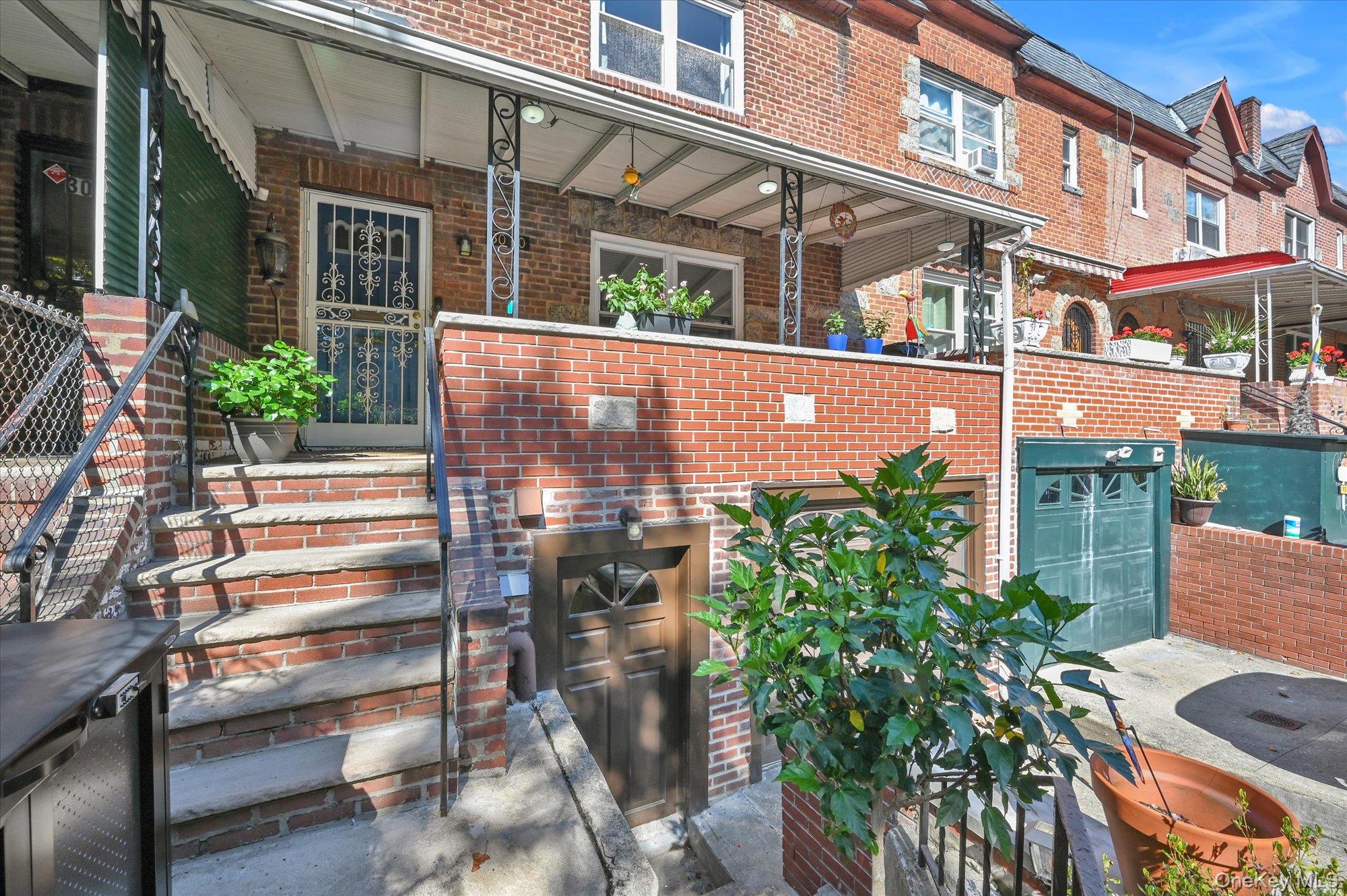 3040 Hobart Street, Woodside, NY 11377