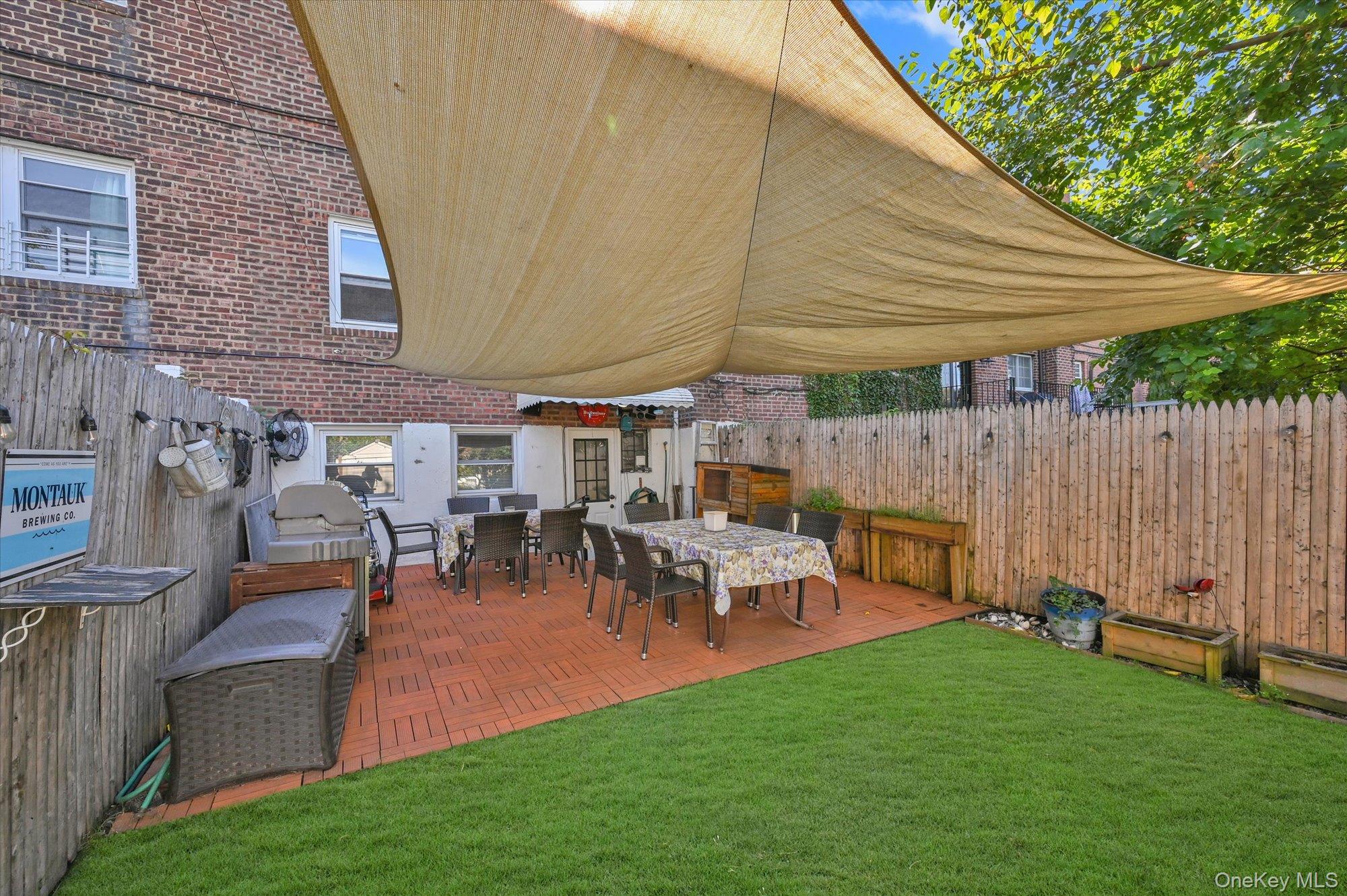 3040 Hobart Street, Woodside, NY 11377