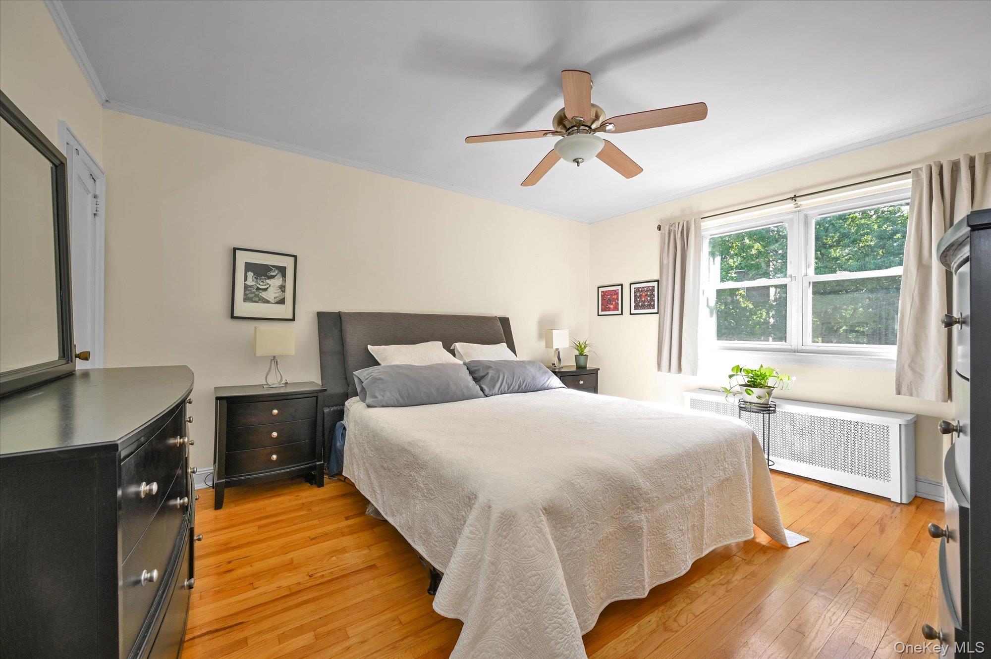 3040 Hobart Street, Woodside, NY 11377