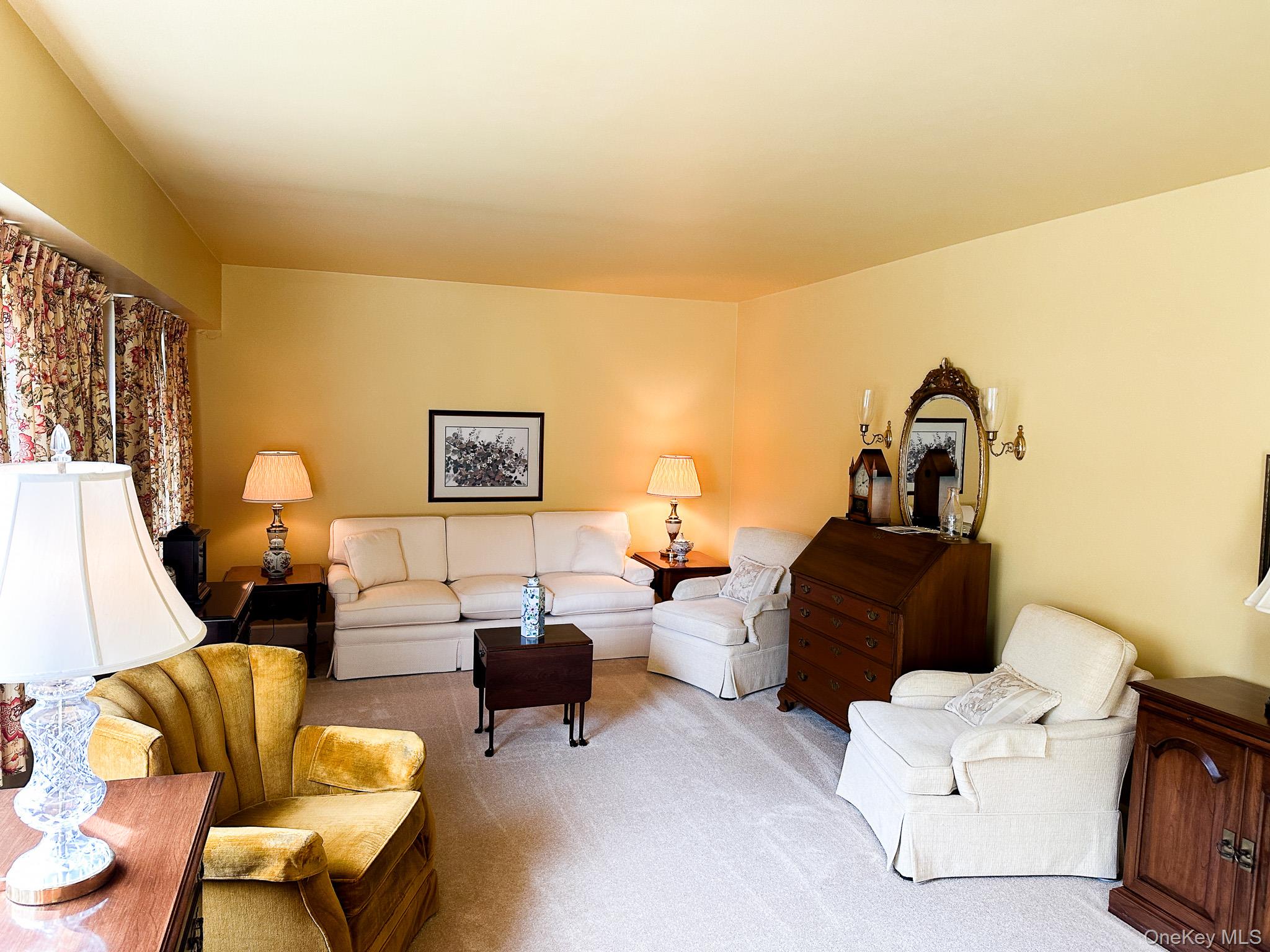 18 Wildwood Drive, South Fallsburg, NY 12779