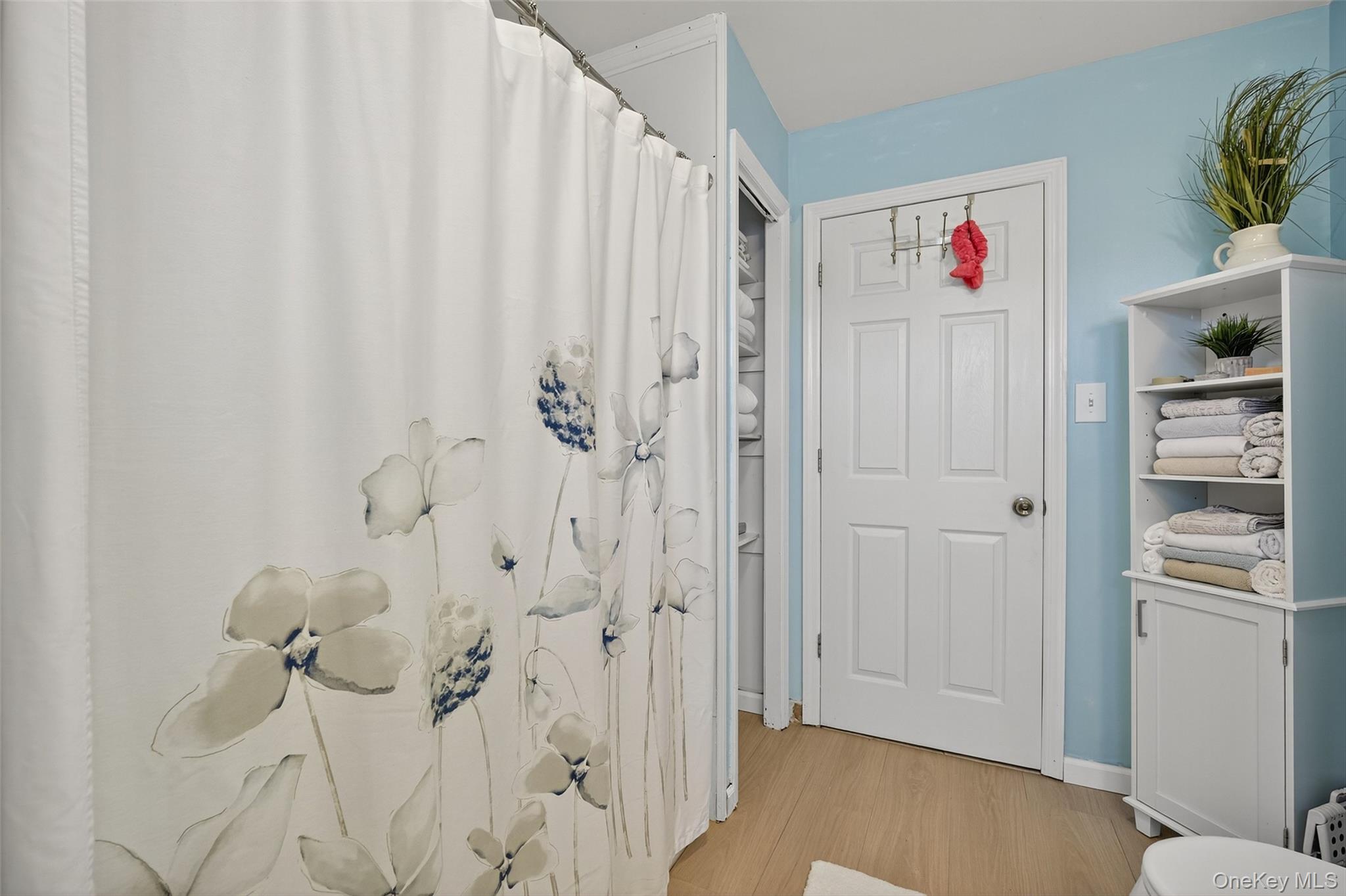 97 W Lakeshore Drive, Carmel, NY 10512