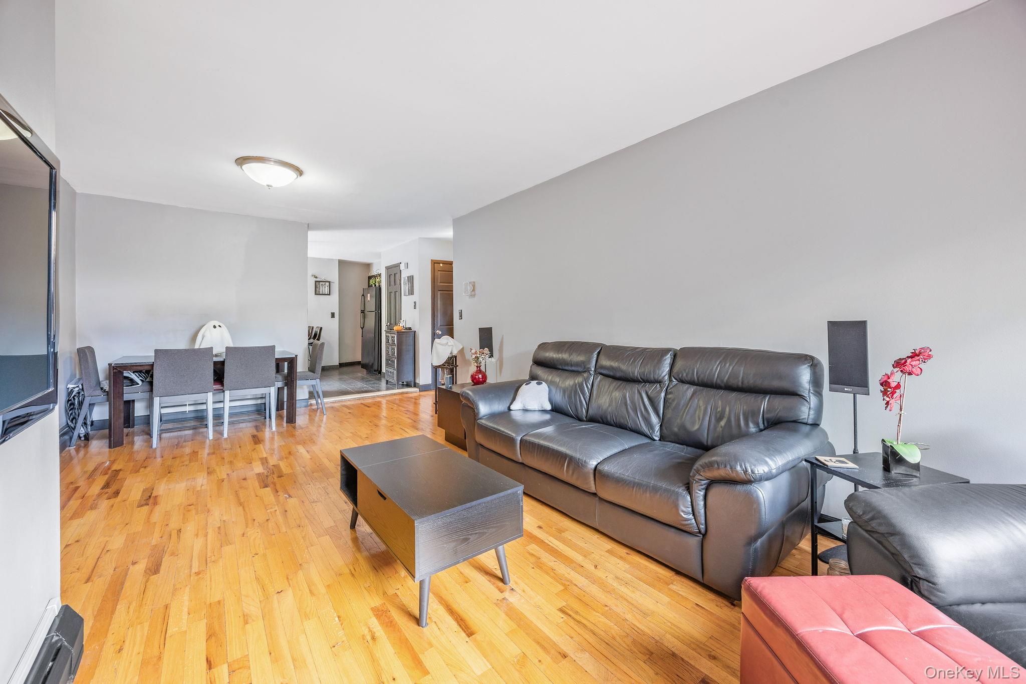 7521 Caldwell Avenue, Middle Village, NY 11379