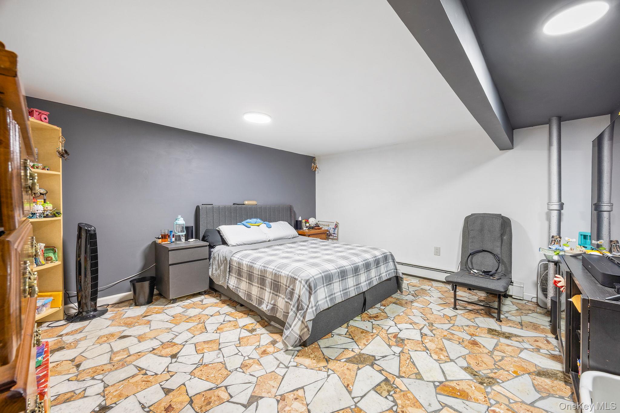 7521 Caldwell Avenue, Middle Village, NY 11379