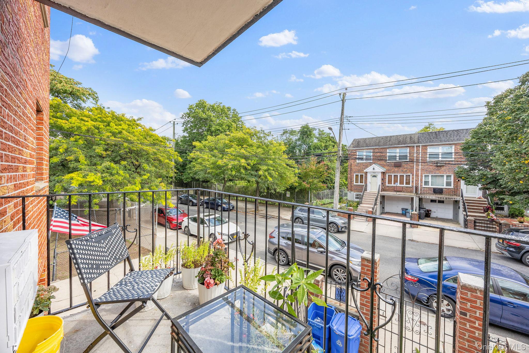 7521 Caldwell Avenue, Middle Village, NY 11379