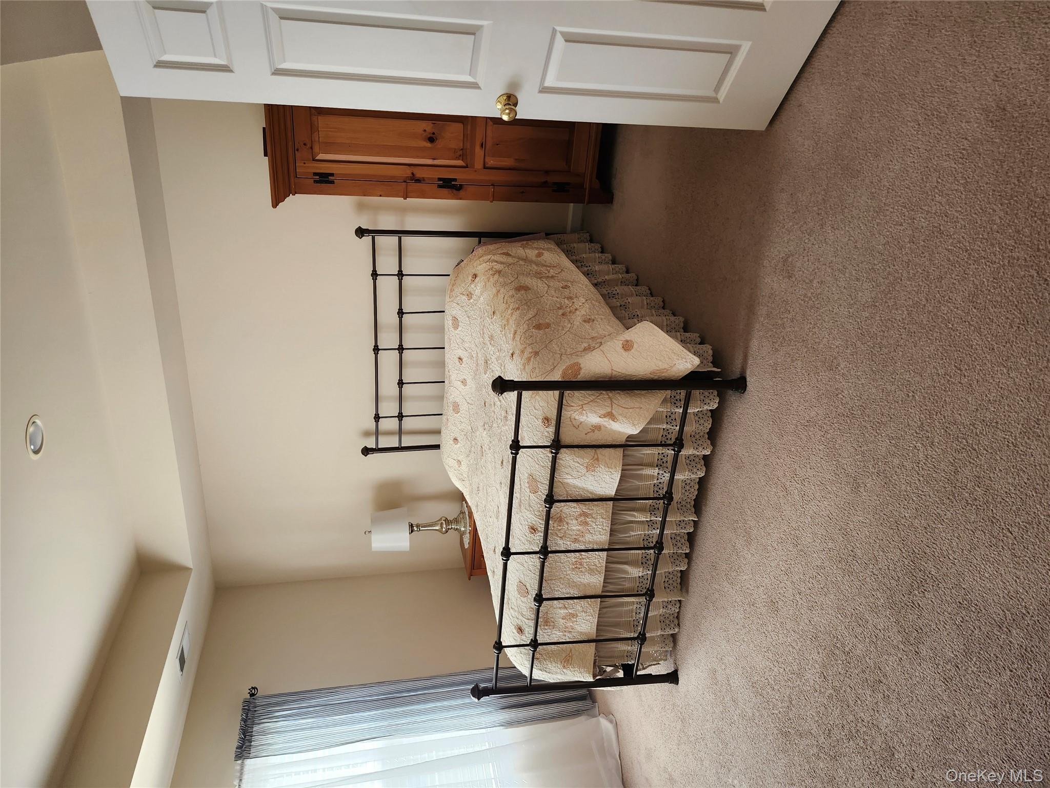 176 N River Drive, Beacon, NY 12508