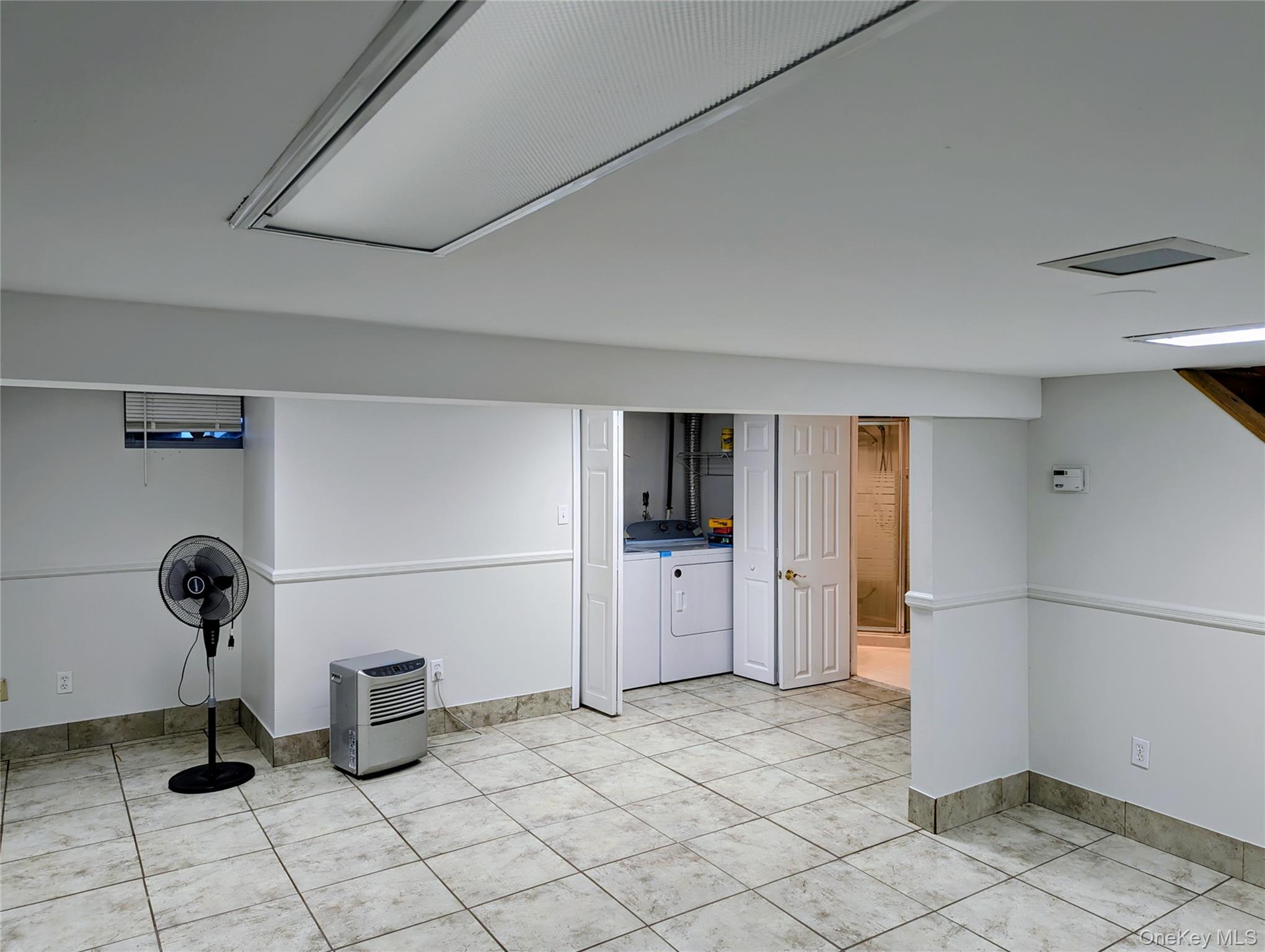 139 Pine Neck Avenue, East Patchogue, NY 11772