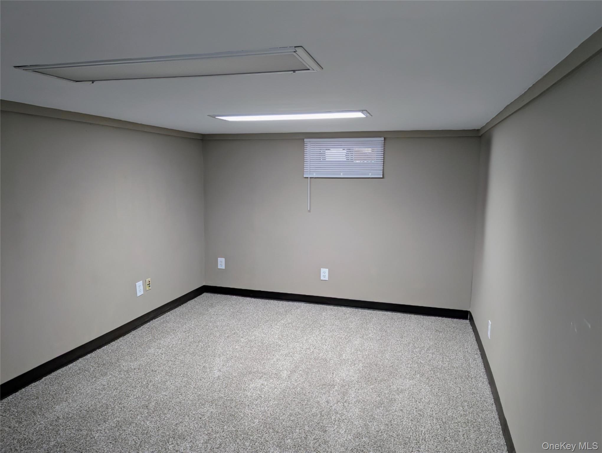 139 Pine Neck Avenue, East Patchogue, NY 11772