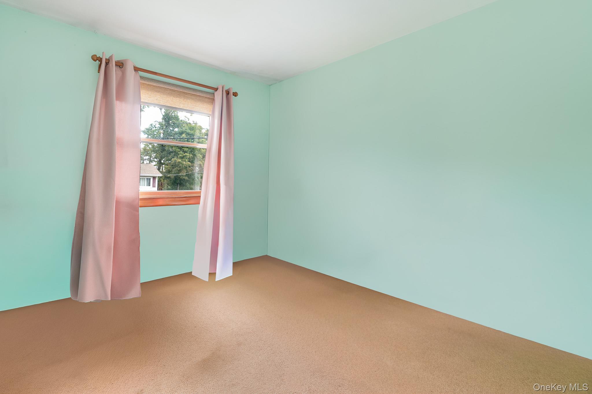 34 Raker Road, Poughkeepsie, NY 12603