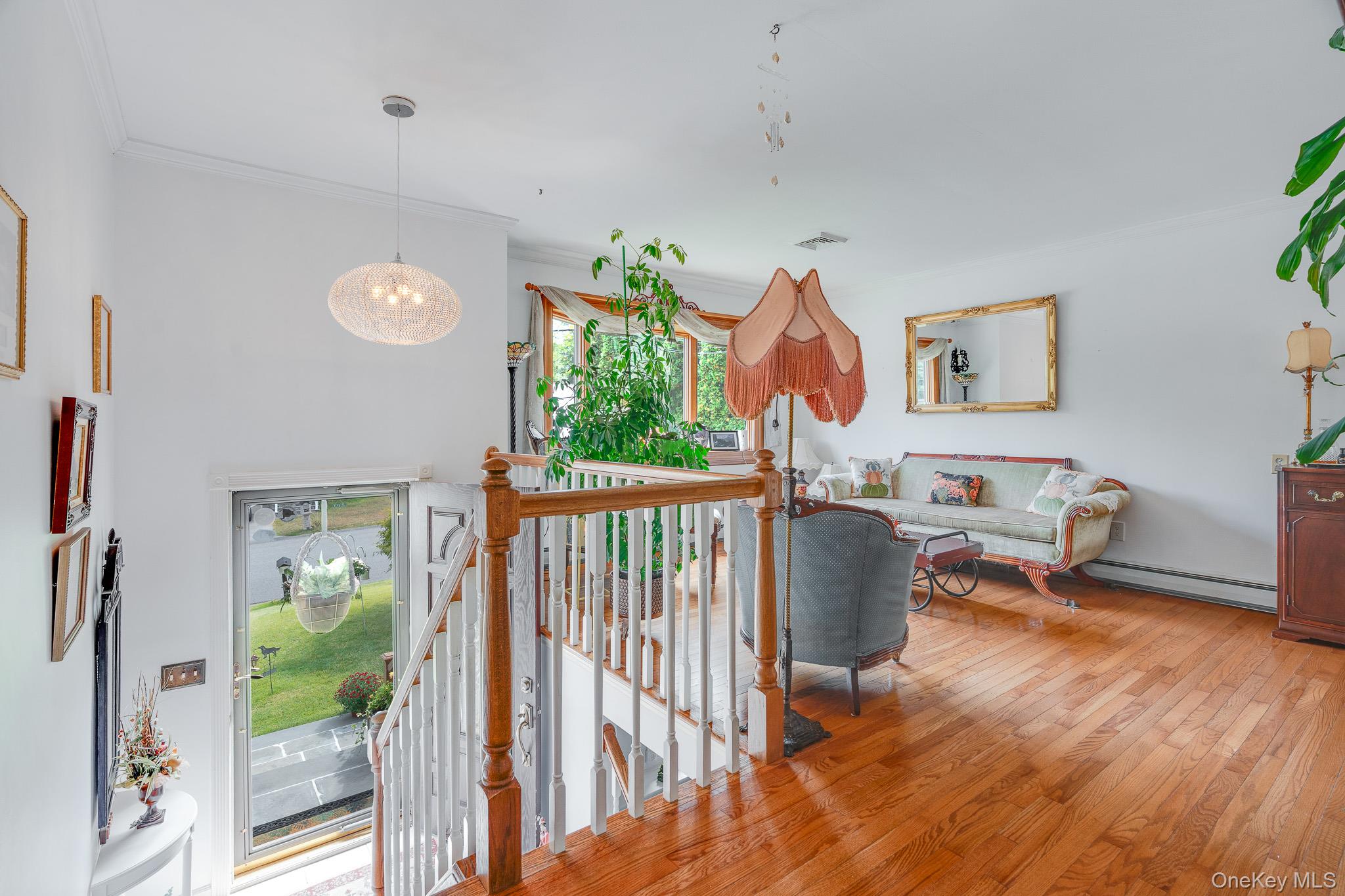 34 Raker Road, Poughkeepsie, NY 12603