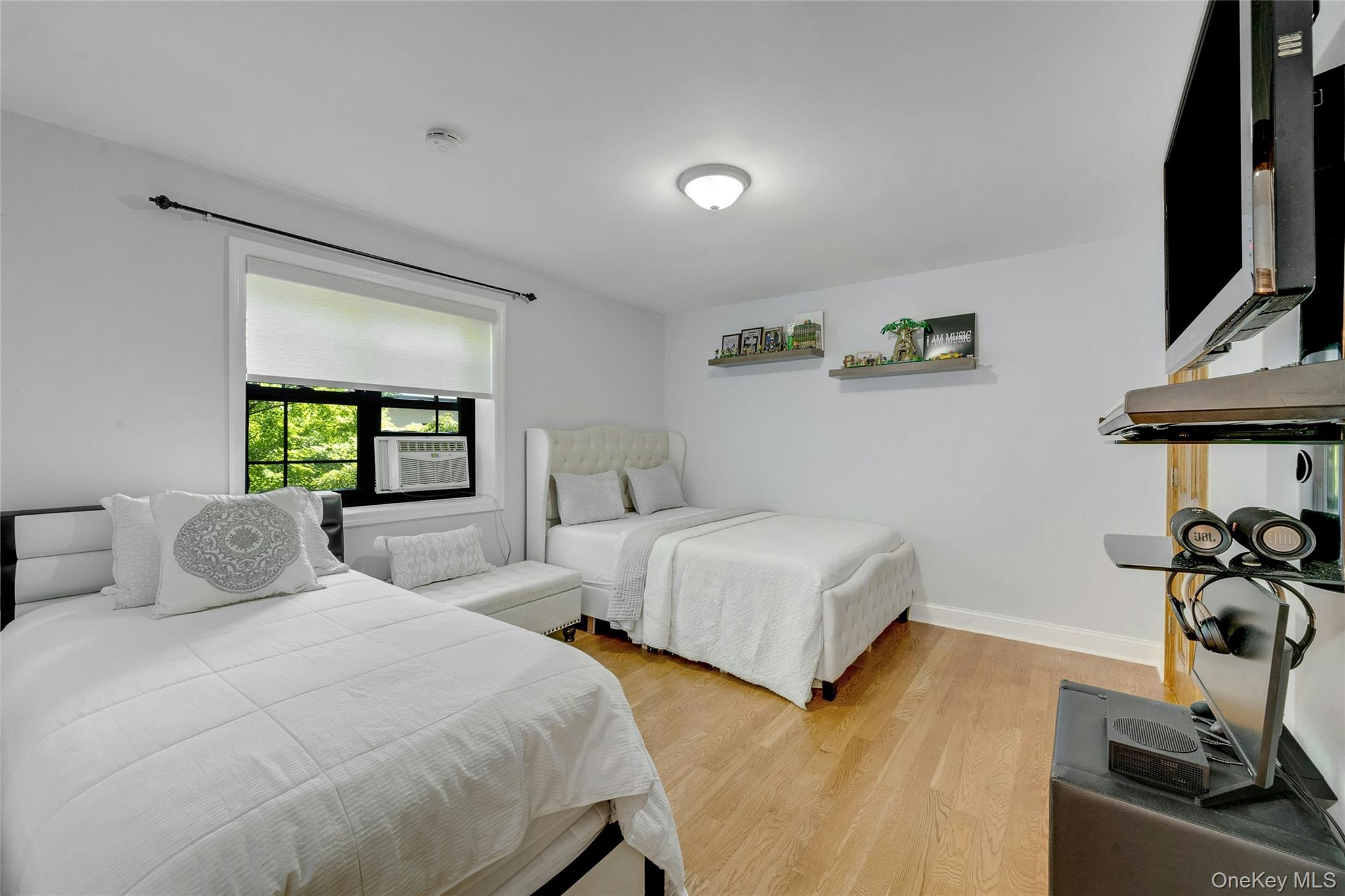 1259 California Road # 2 (C23), Eastchester, NY 10709