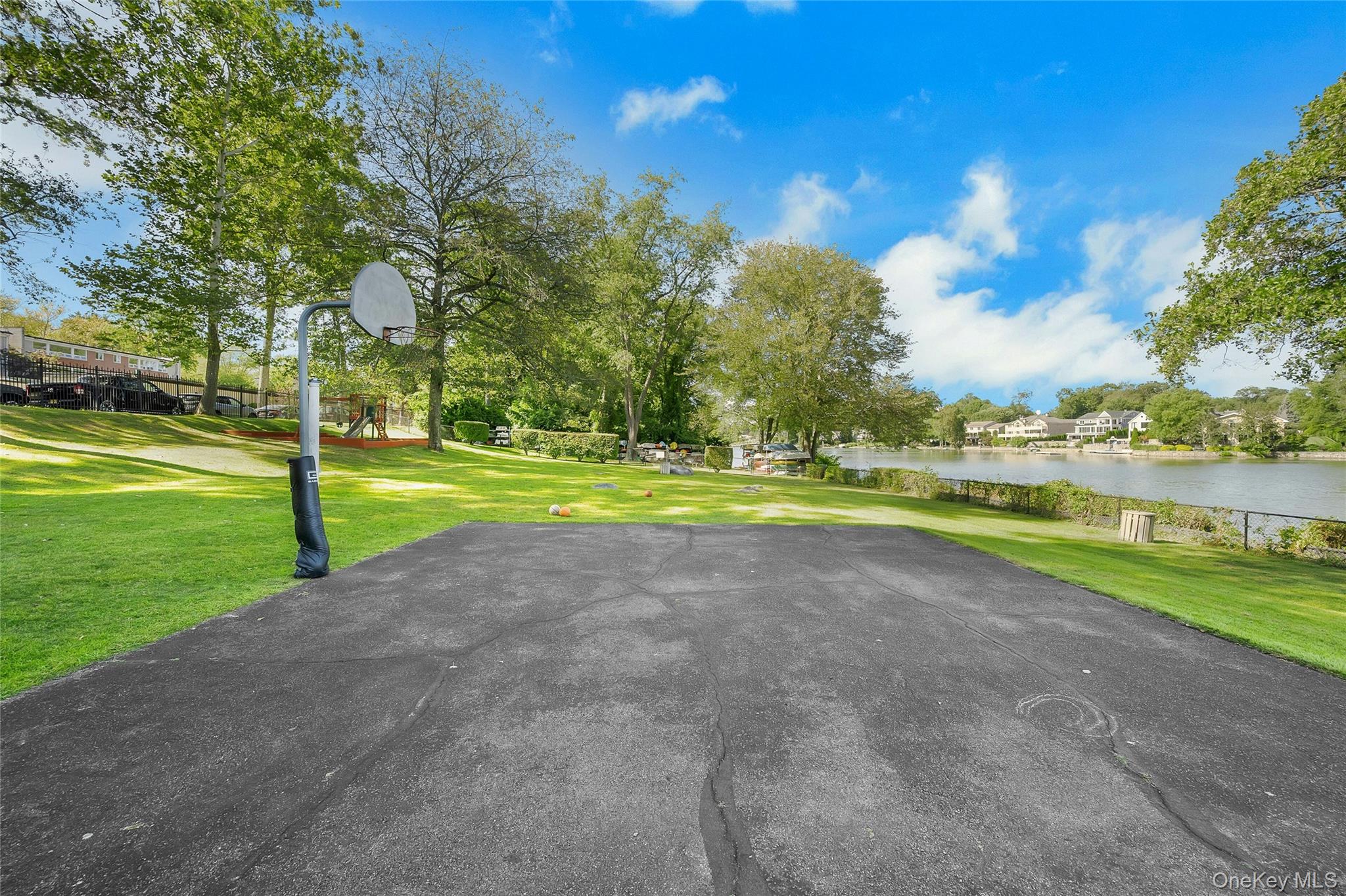 1259 California Road # 2 (C23), Eastchester, NY 10709