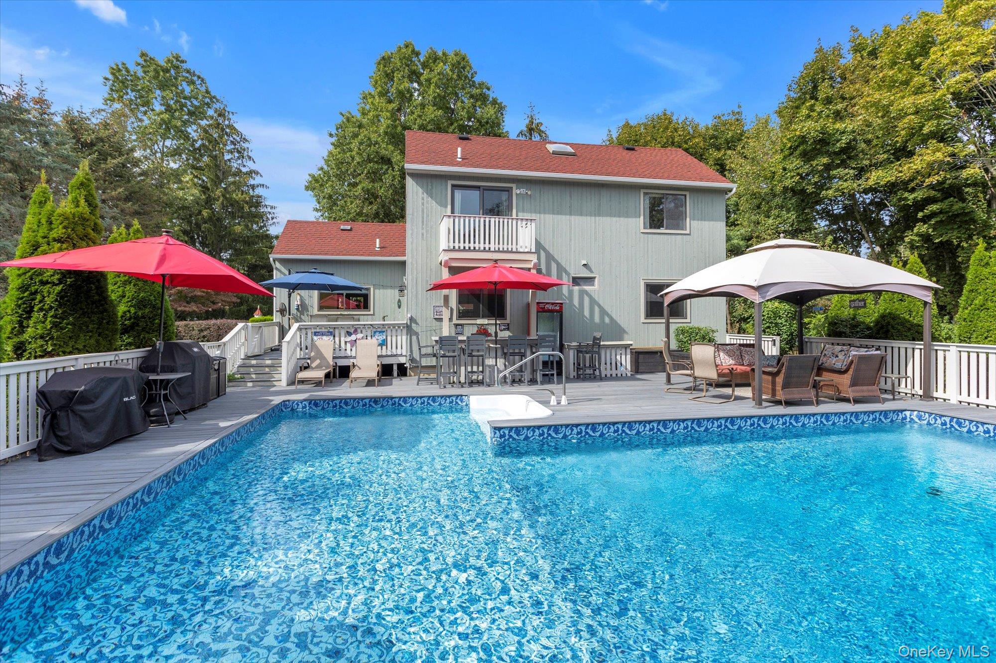 7 Eileen Circle, Jamesport, NY 11947