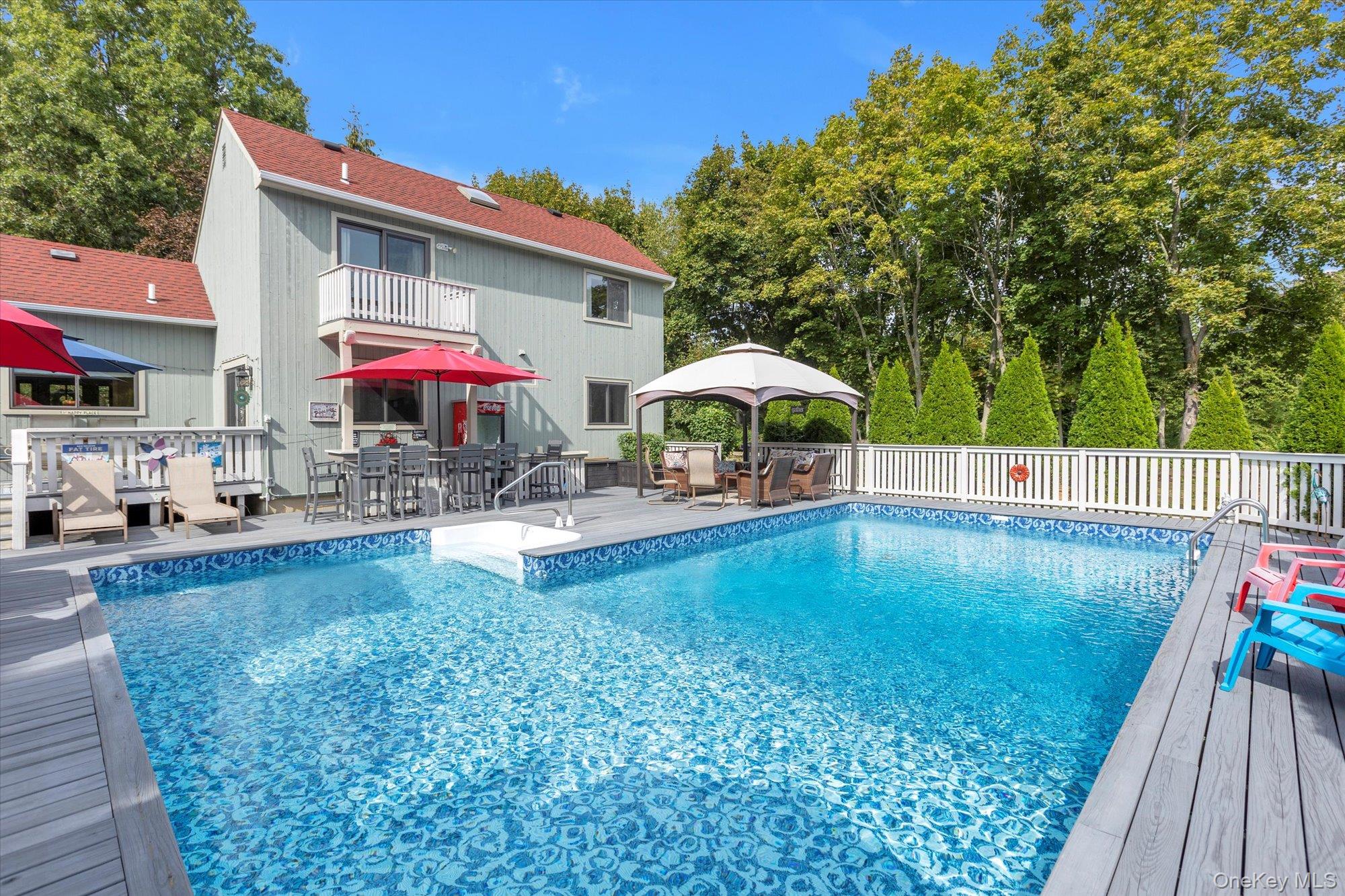 7 Eileen Circle, Jamesport, NY 11947