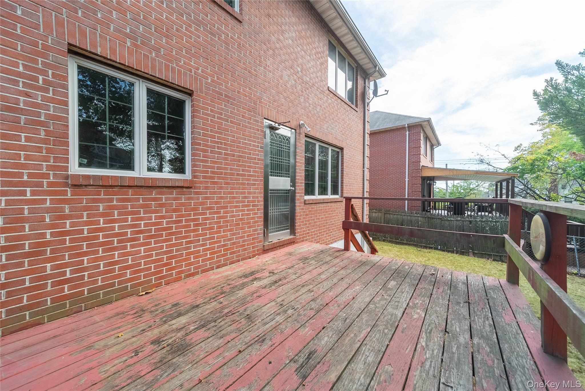 8716 Palo Alto Street, Hollis, NY 11423