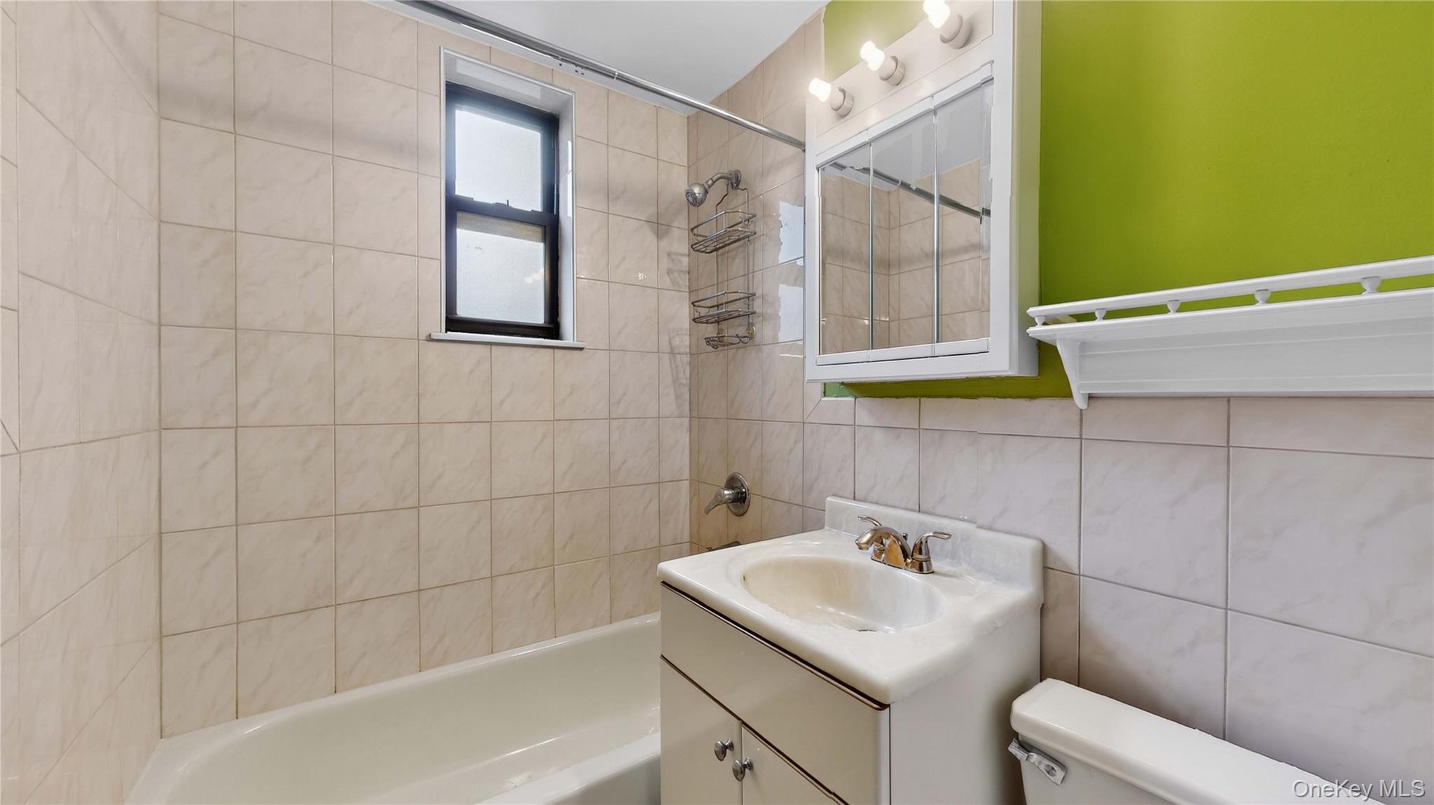 52-30 39th Avenue # 2B, Woodside, NY 11377