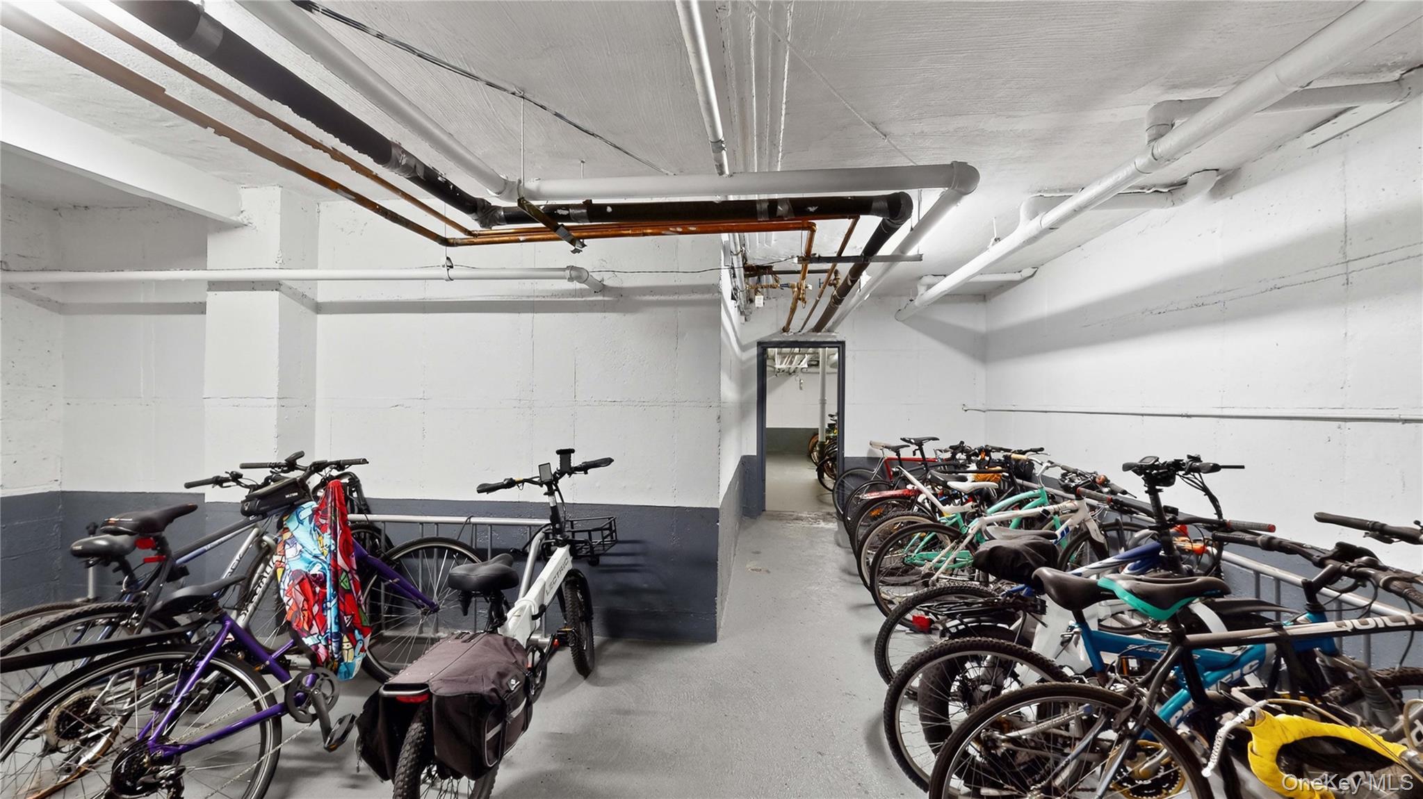 52-30 39th Avenue # 2B, Woodside, NY 11377