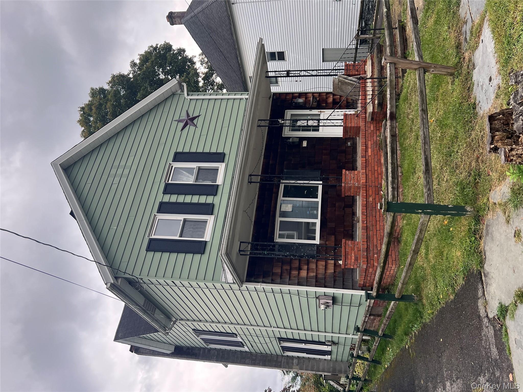 24 Washington Avenue, Port Jervis, NY 12771