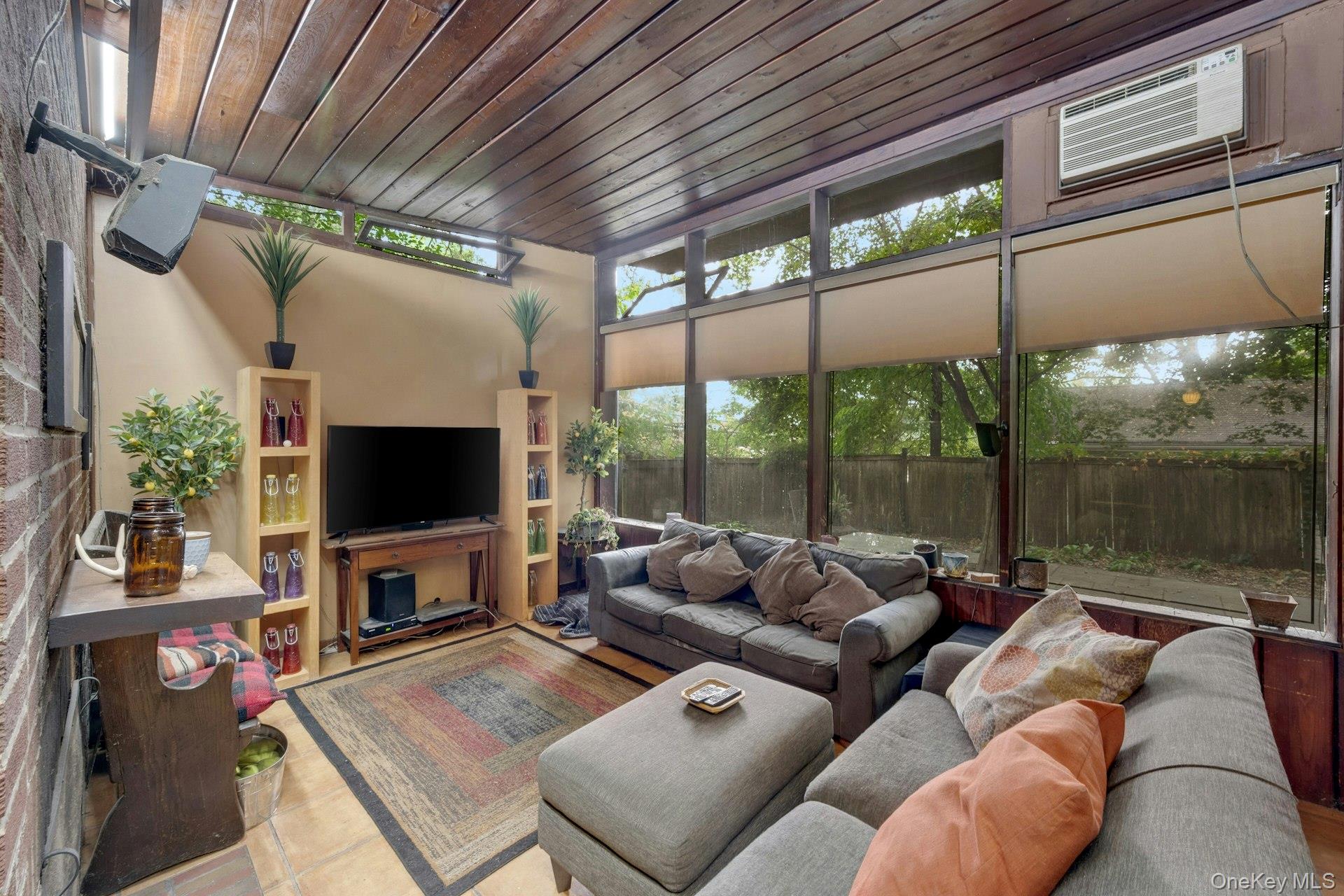 85 aka 87 Lefferts Road, Yonkers, NY 10705