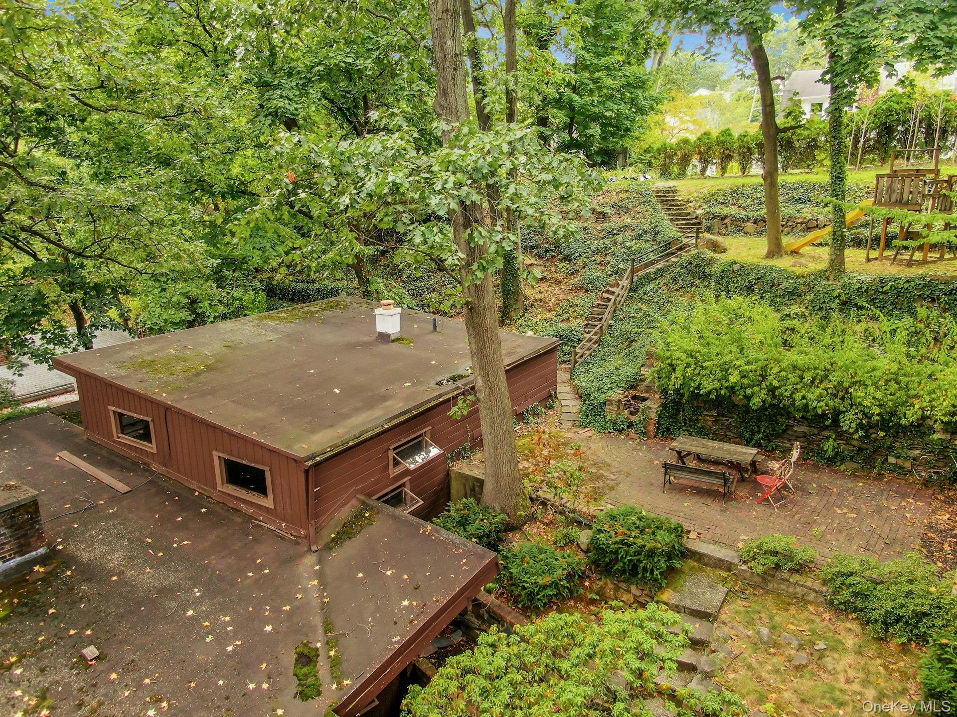 85 aka 87 Lefferts Road, Yonkers, NY 10705