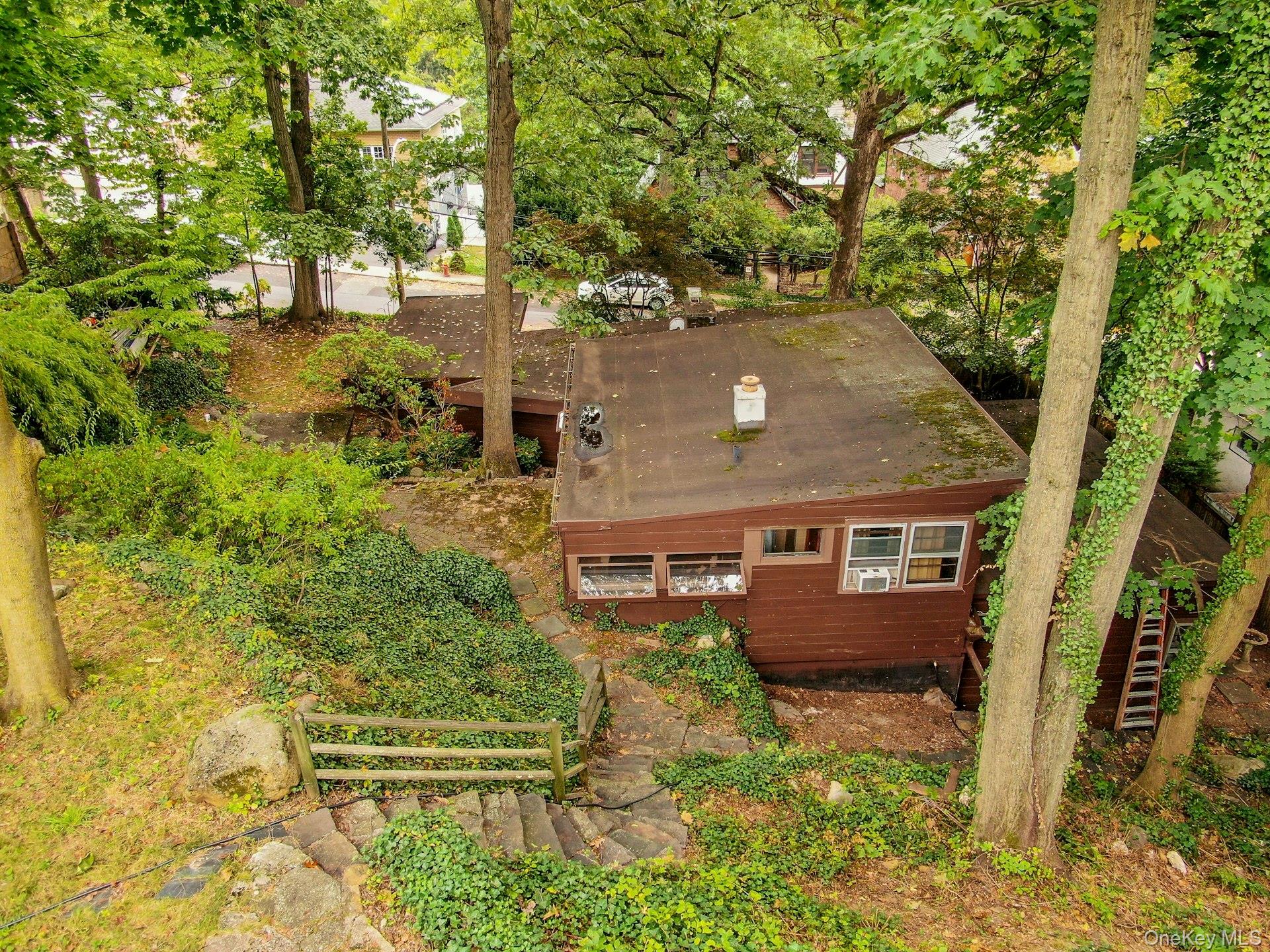 85 aka 87 Lefferts Road, Yonkers, NY 10705