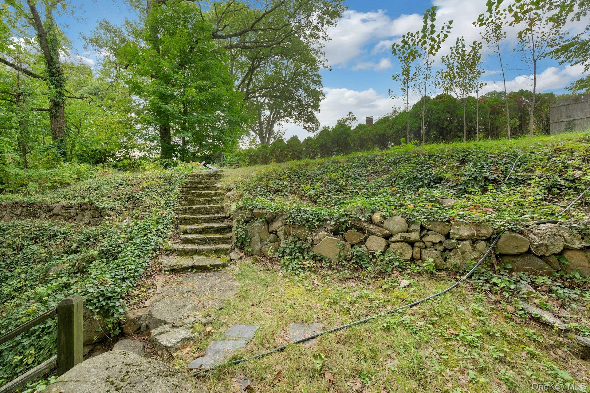 85 aka 87 Lefferts Road, Yonkers, NY 10705