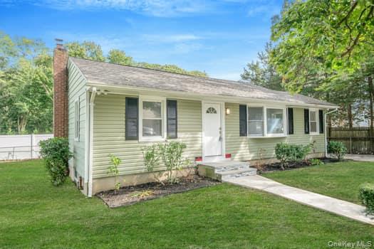 11 2nd Court, Ronkonkoma, NY 11779