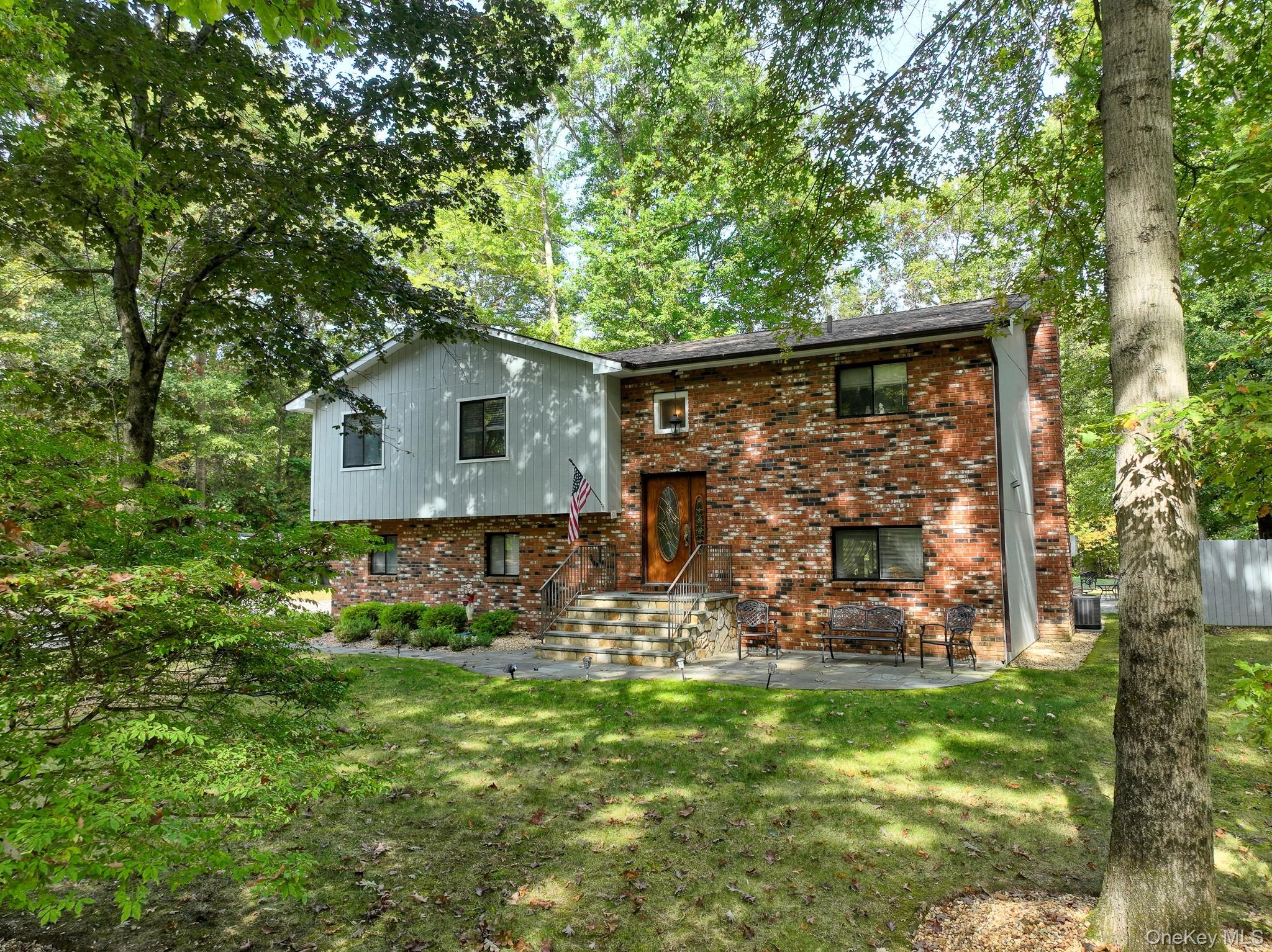 31 Queen Anne Lane, Wappingers Falls, NY 12590